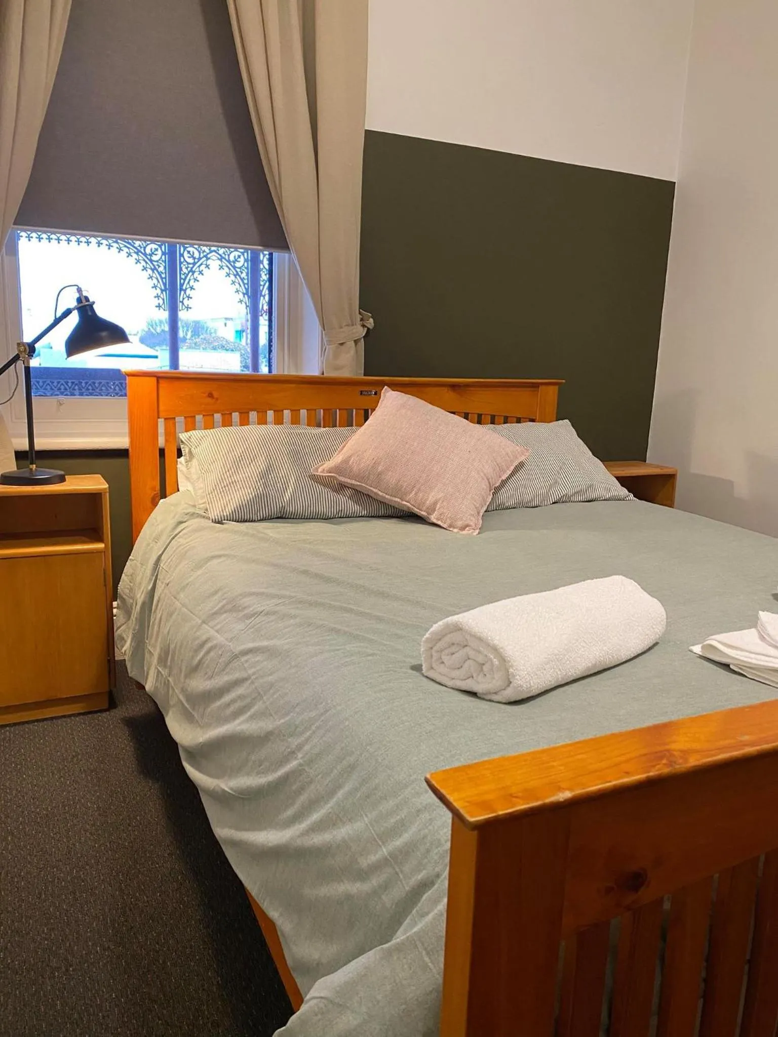 Bed in The Grand Hotel Millicent