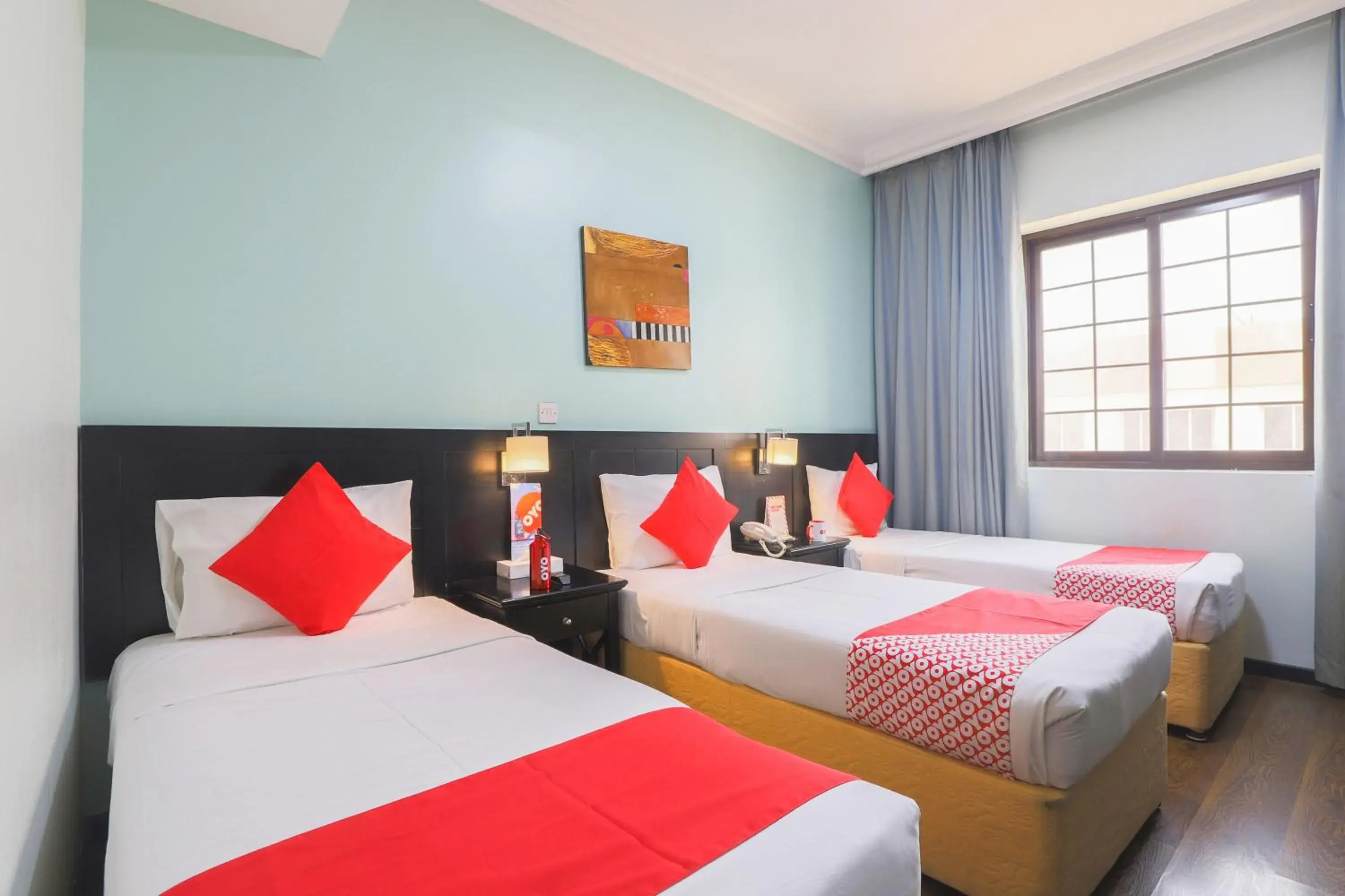 Bedroom, Bed in Eureka Hotel Bedroom, Bed in Eureka Hotel