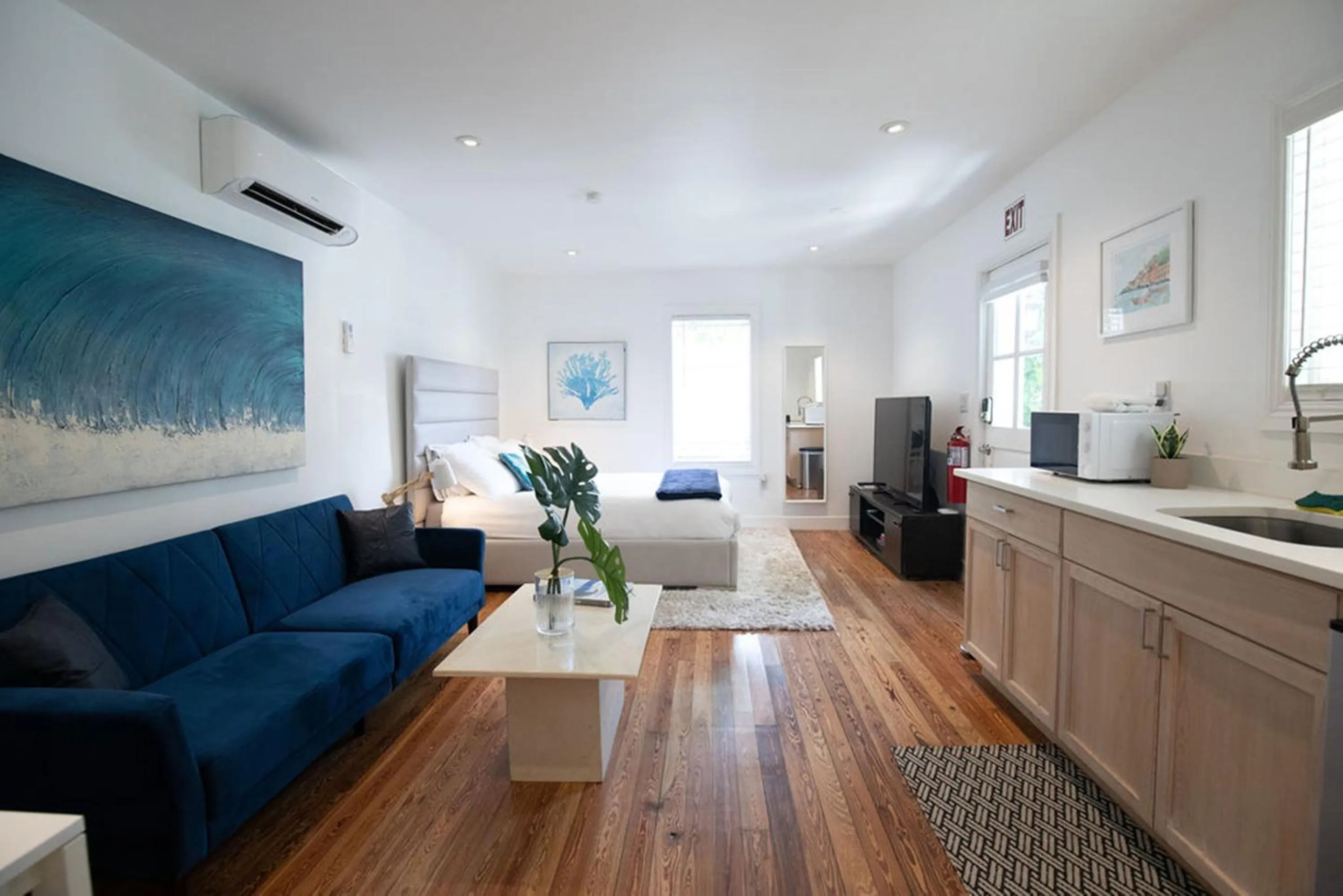 TV and multimedia in Casa Coral