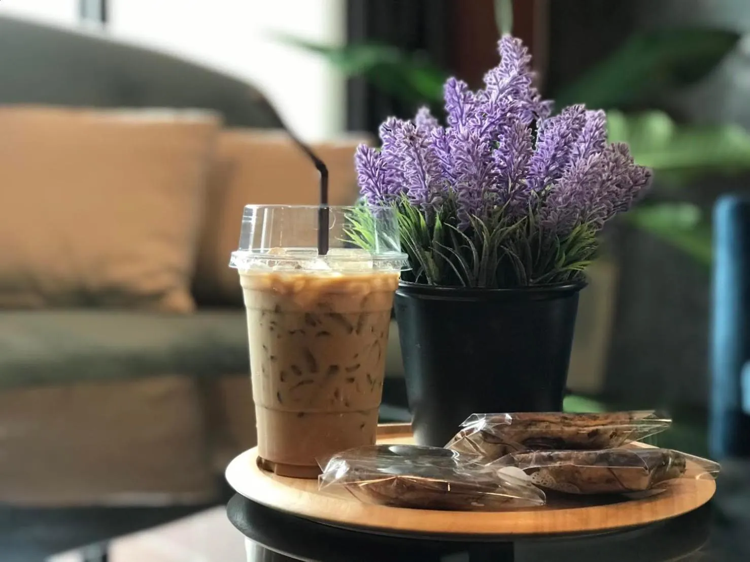 Drinks in Modern Budget Hotel