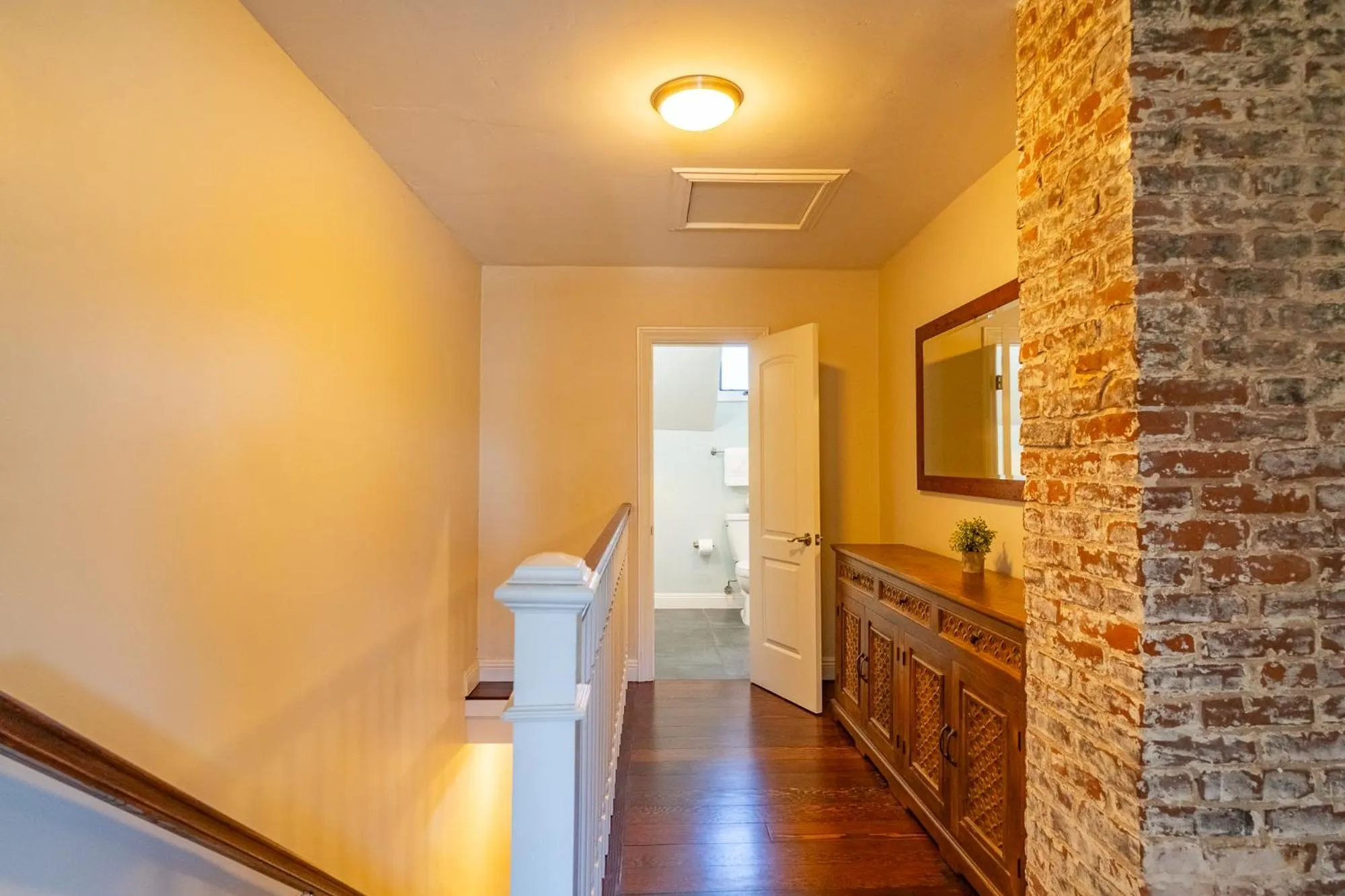 Area and facilities in Fern House South Park Craftsman