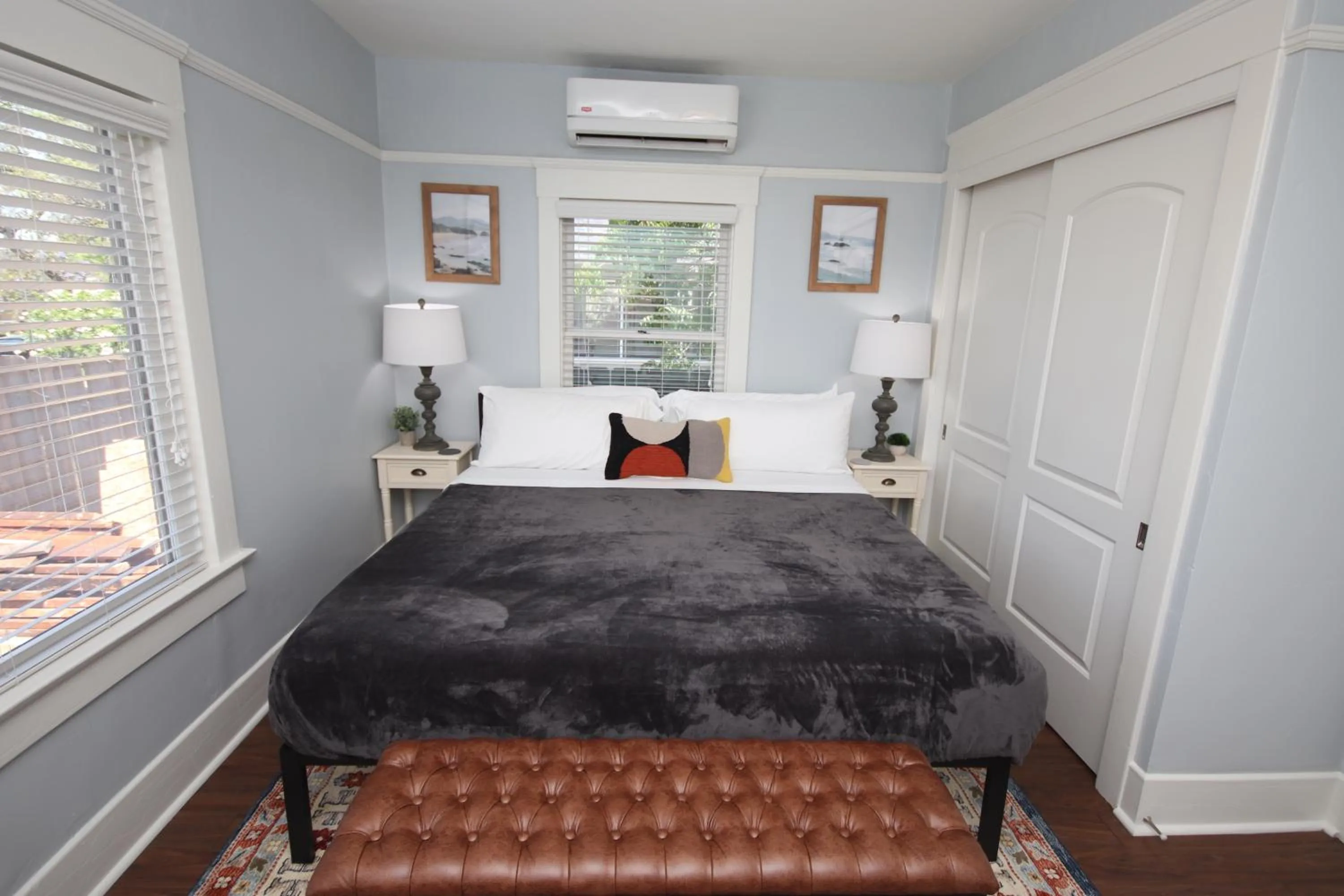 Bed in Fern House South Park Craftsman