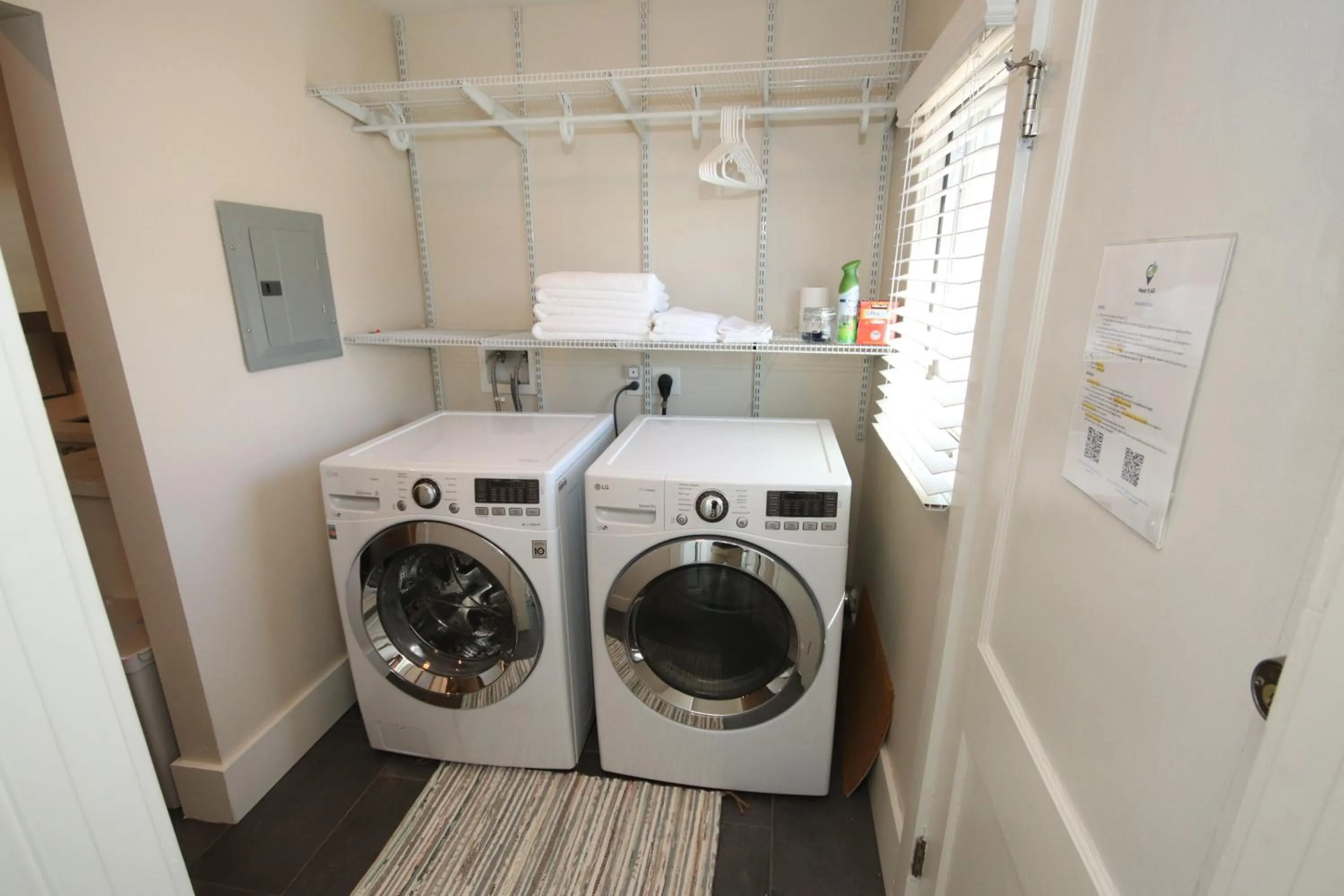 laundry in Fern House South Park Craftsman