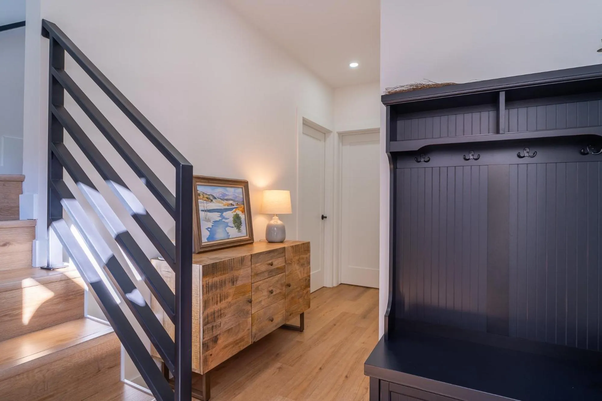 wardrobe, Bed in Fern House South Park Craftsman