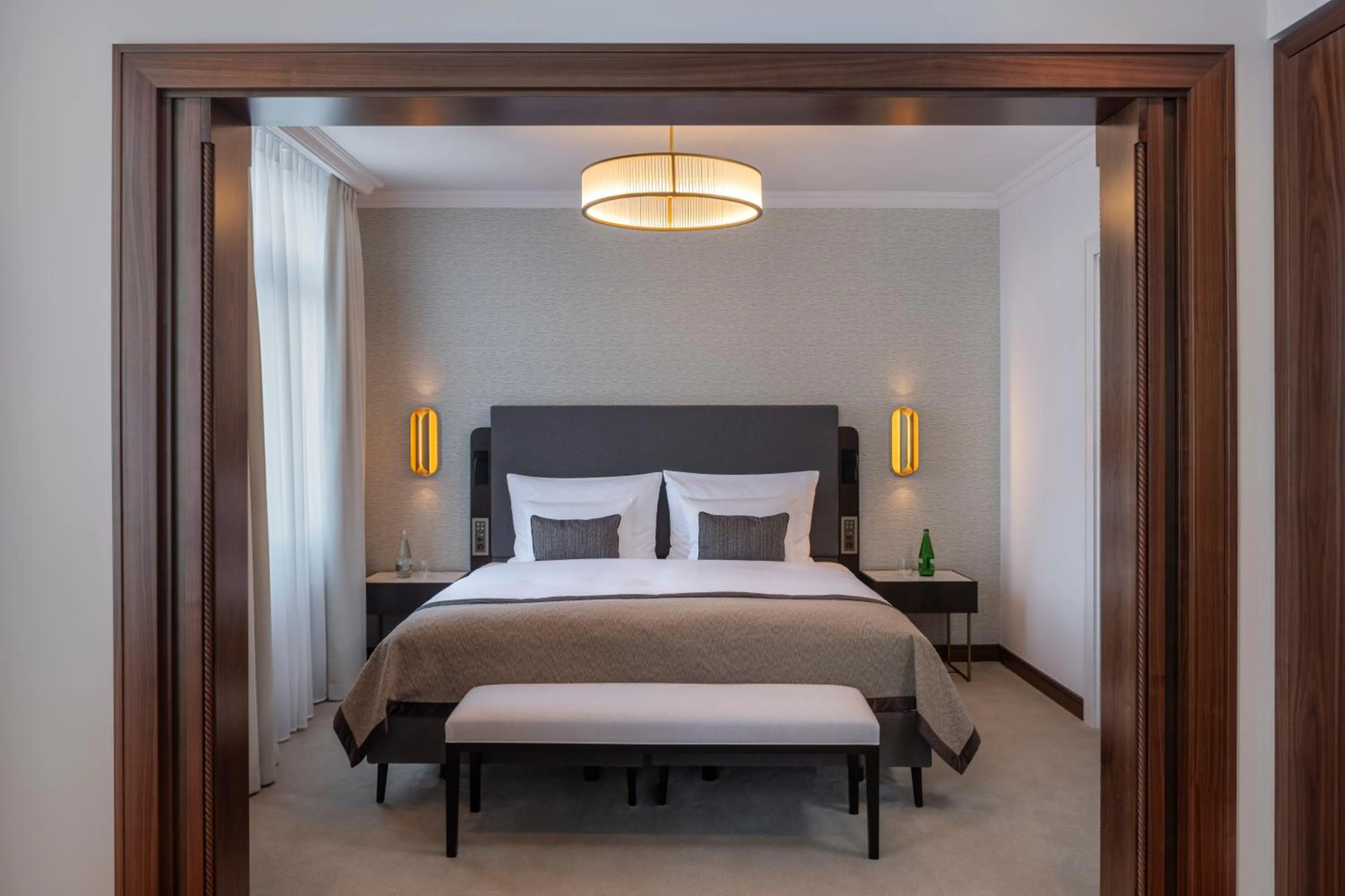 Bedroom, Bed in Grand Hotel des Bains Kempinski