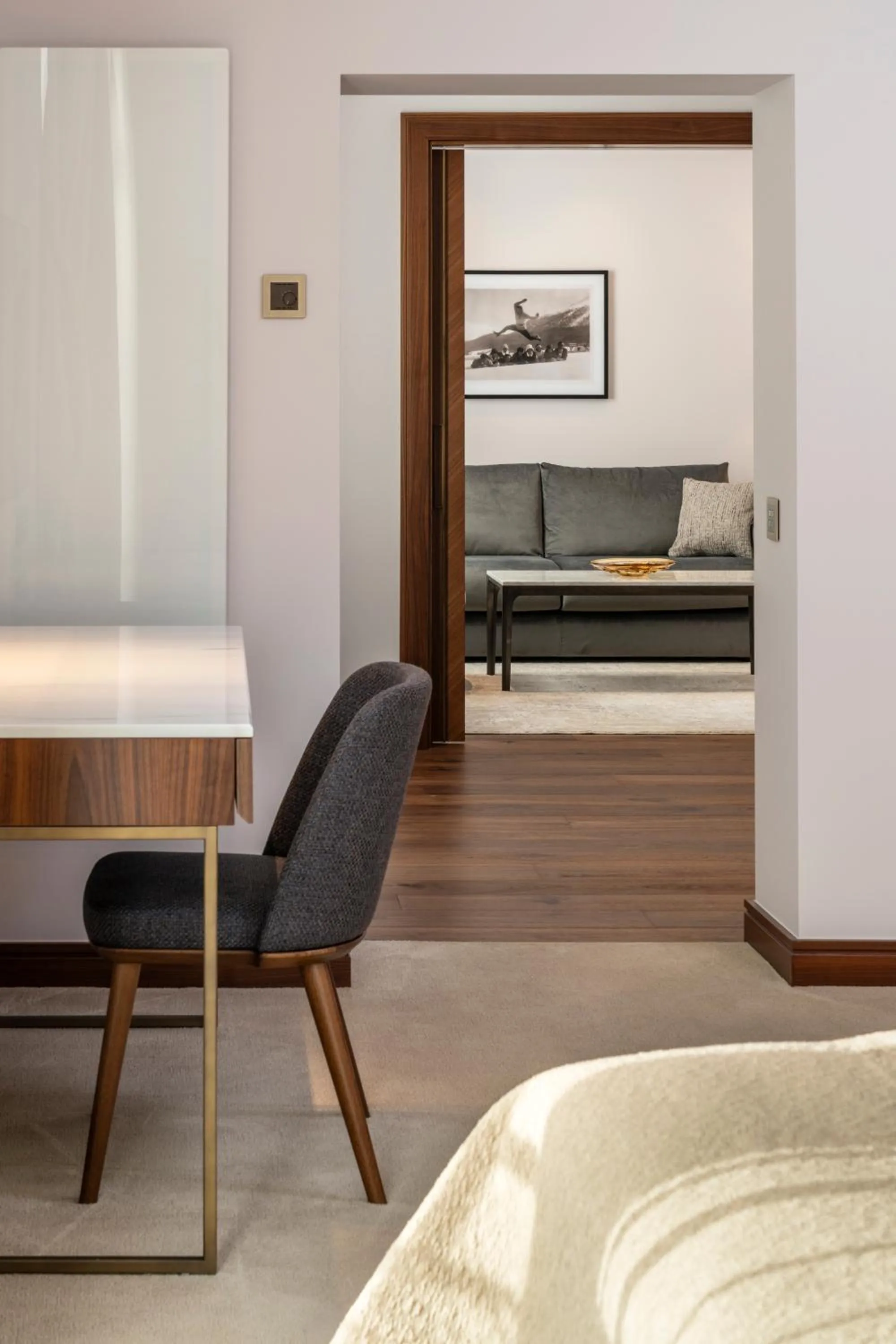 Living room, Bed in Grand Hotel des Bains Kempinski