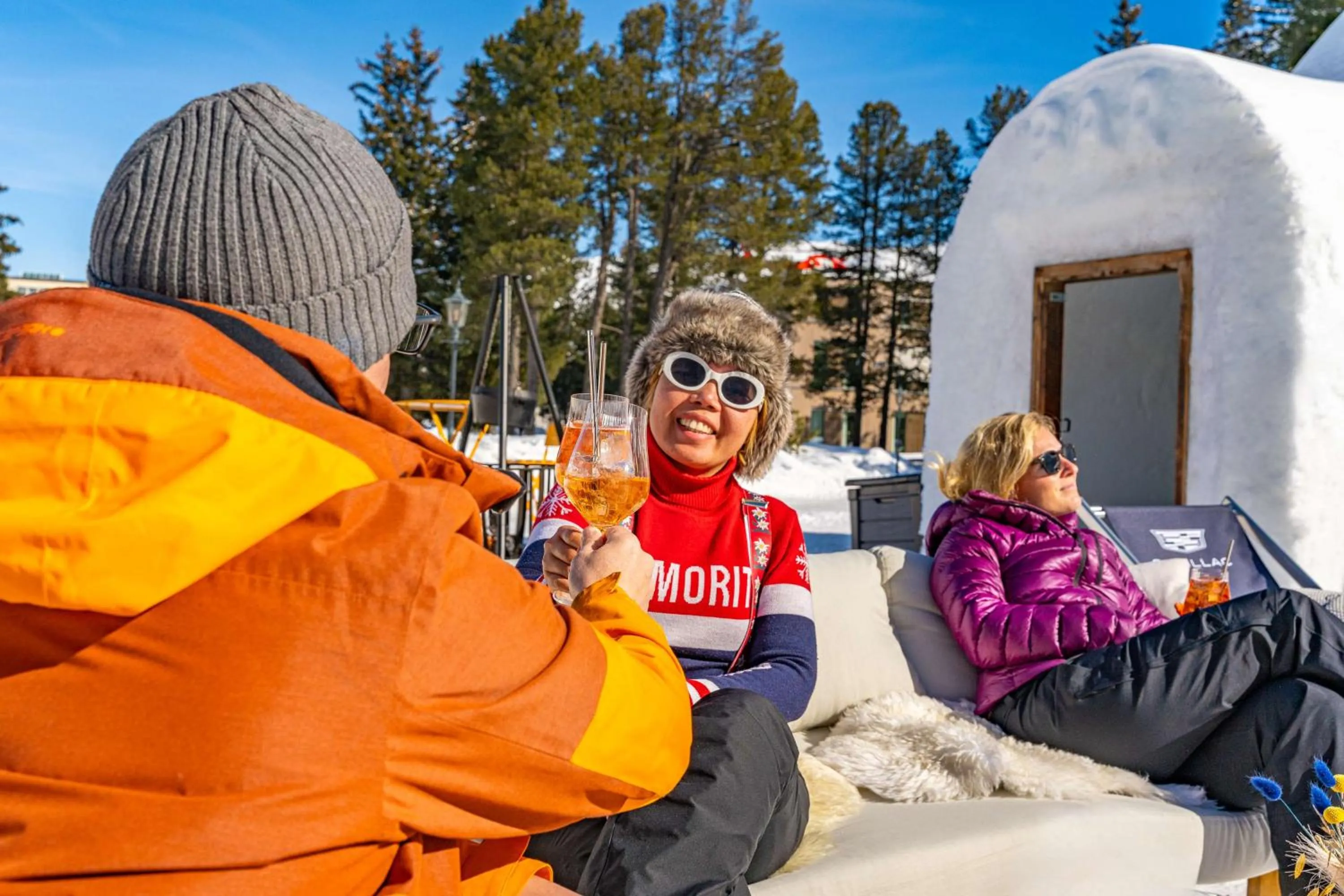 People in Grand Hotel des Bains Kempinski