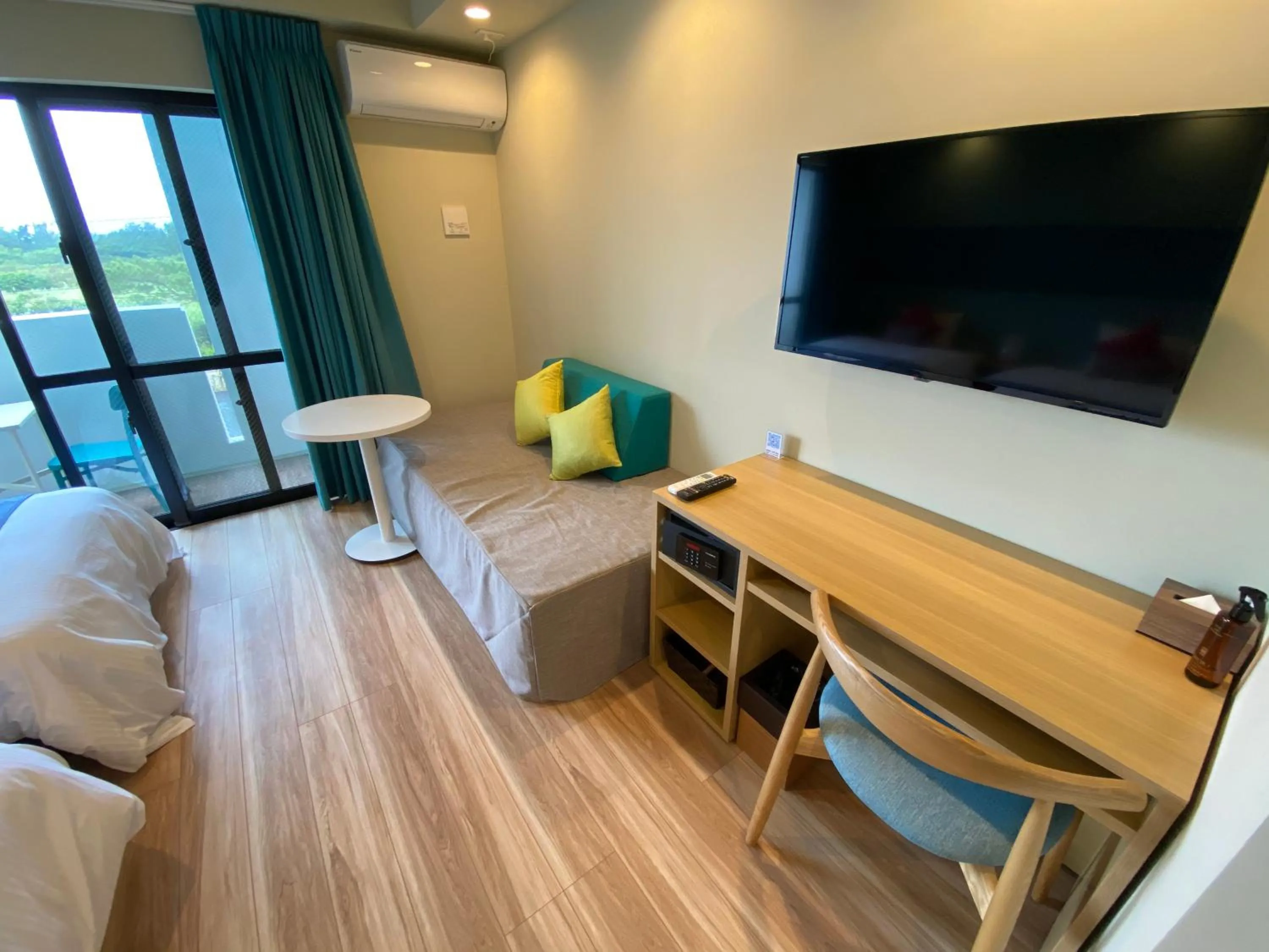 TV and multimedia in Blue Cove Terrace