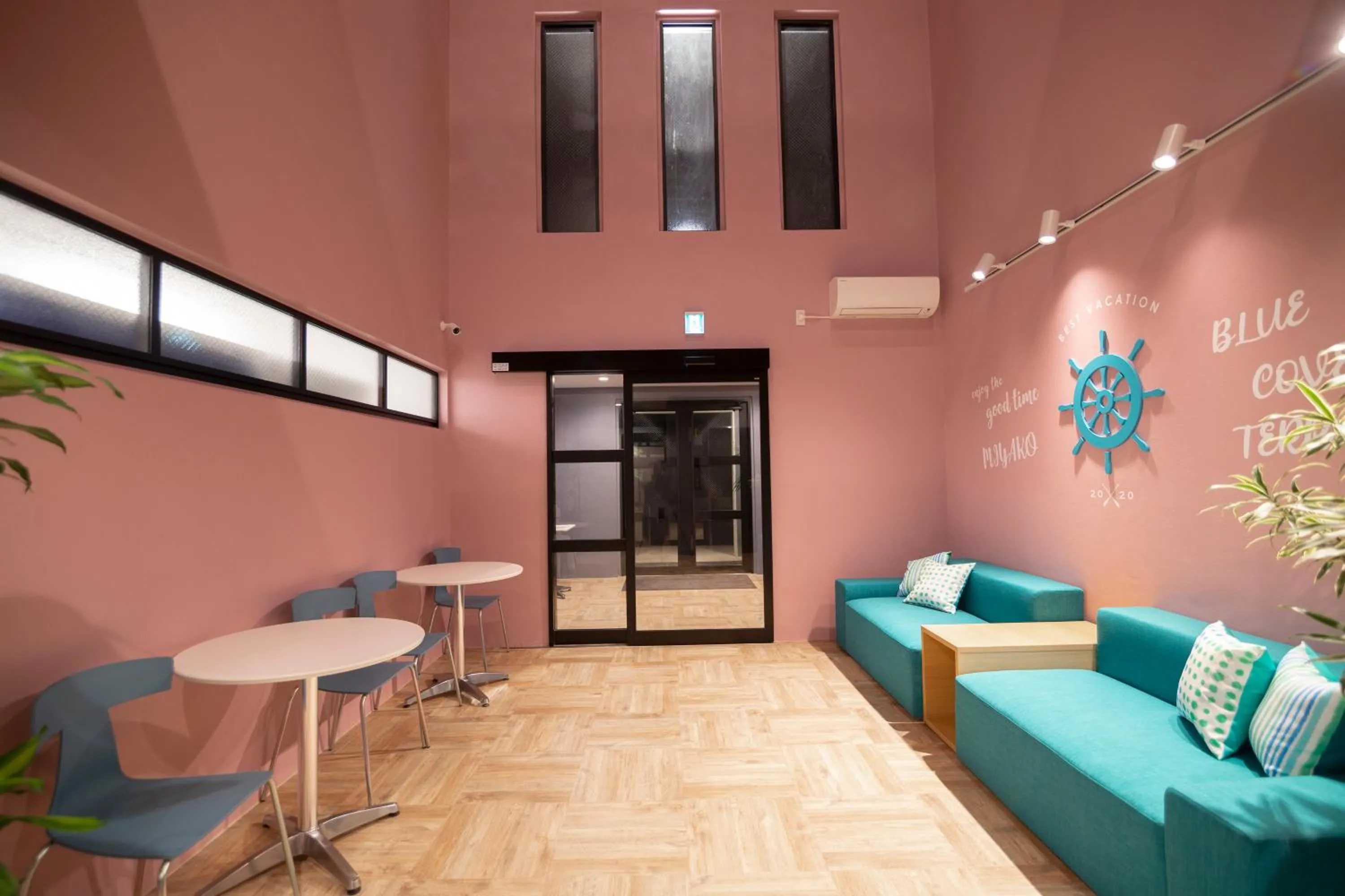 Lobby or reception in Blue Cove Terrace