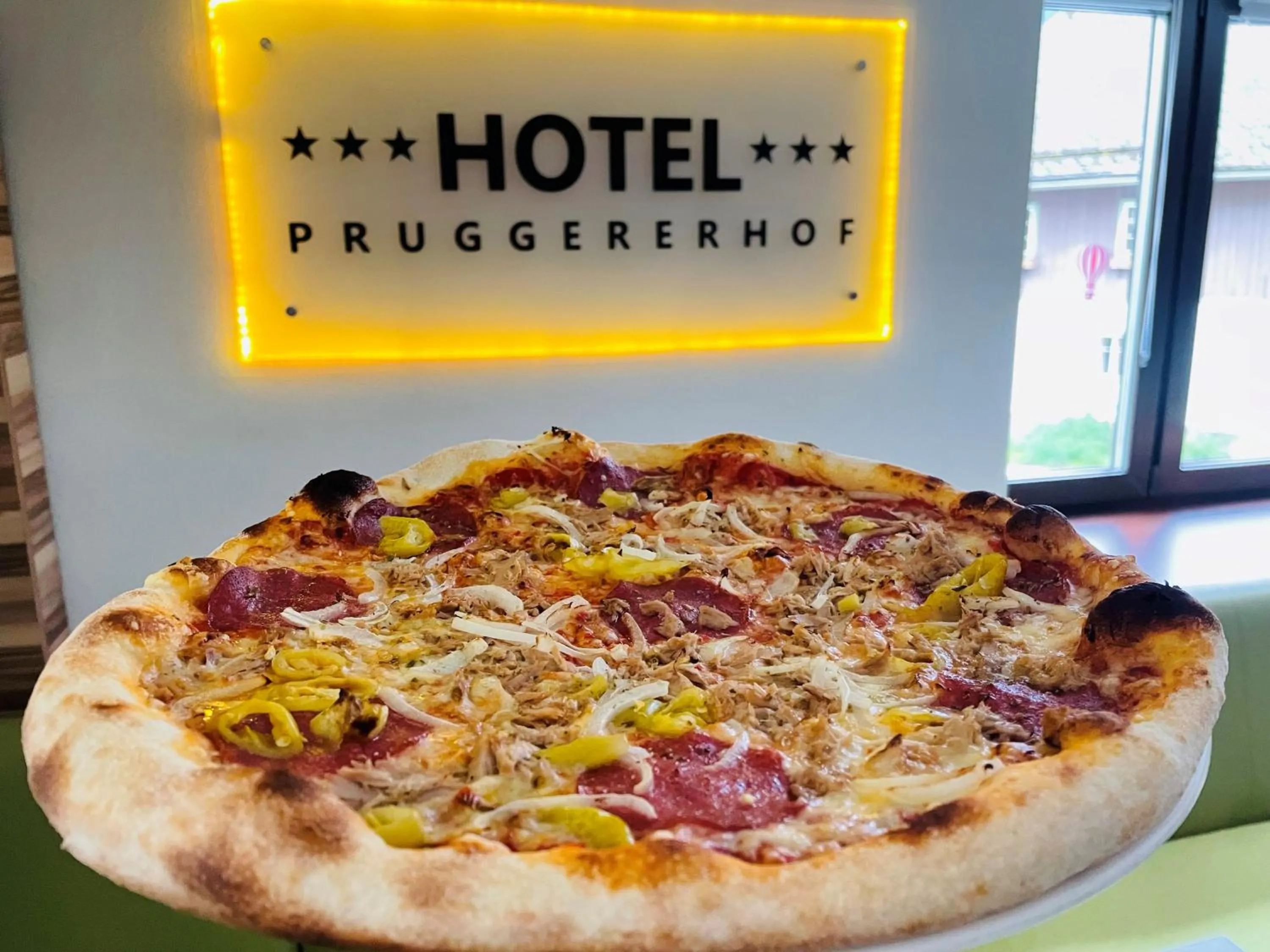 Restaurant/places to eat in Hotel Pruggererhof