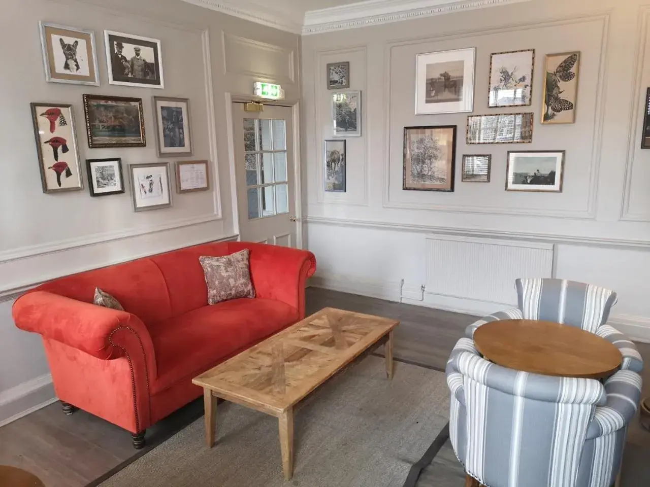 Living room in Lansdown Grove Hotel Living room in Lansdown Grove Hotel