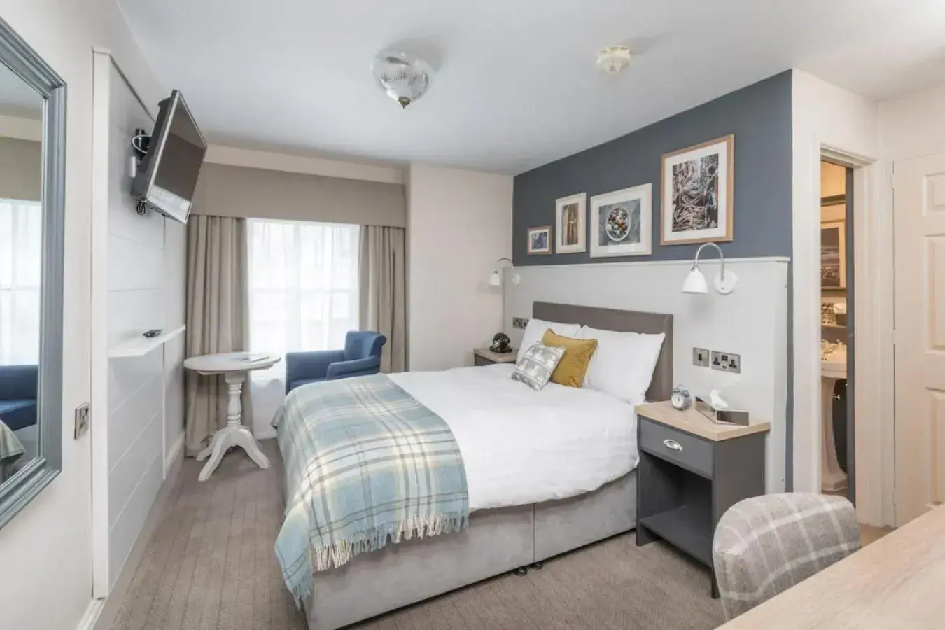 Bedroom, Bed in Lansdown Grove Hotel Bedroom, Bed in Lansdown Grove Hotel