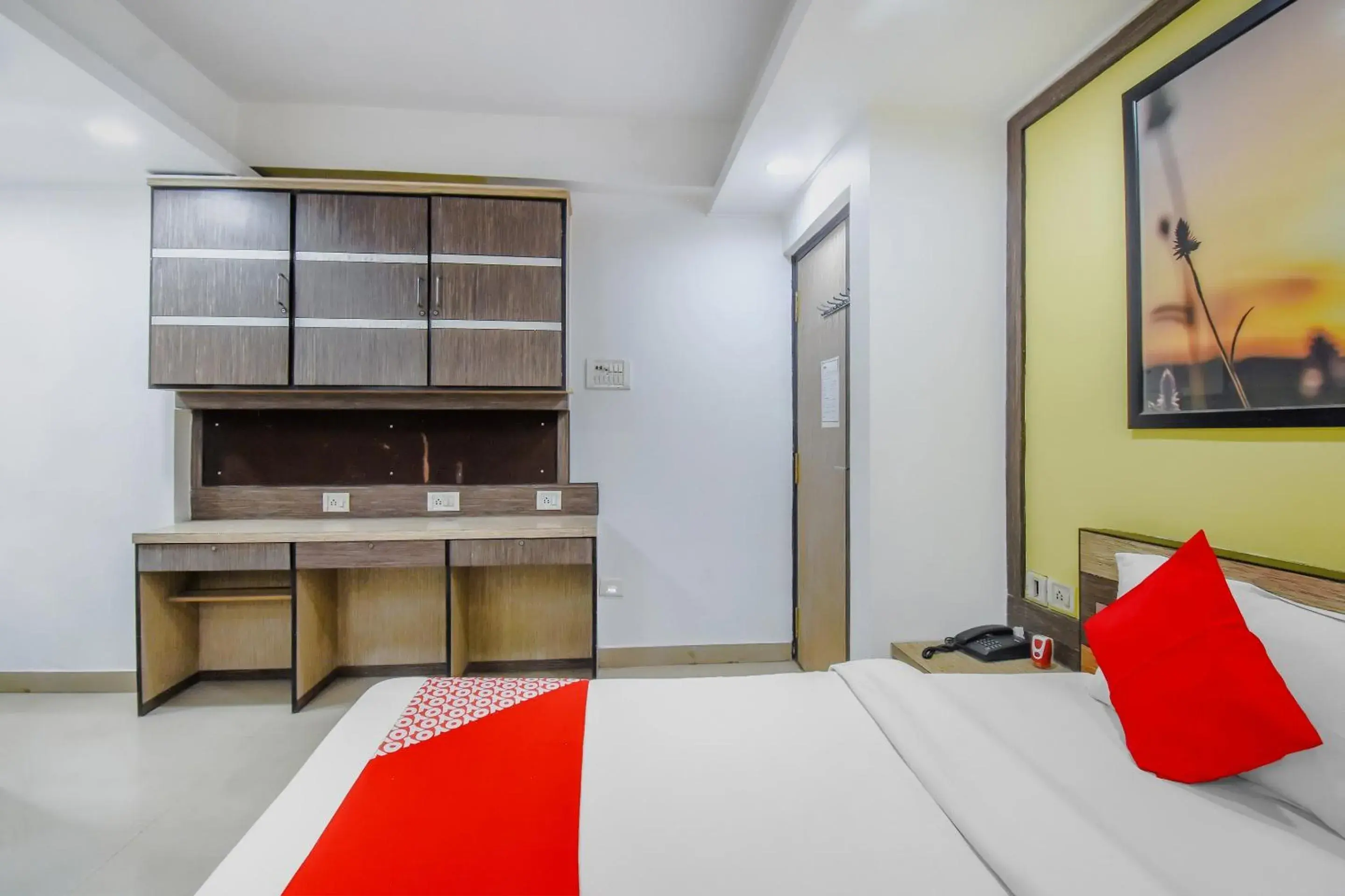 Bedroom, Bed in Super hotel O Adri 2 Bedroom, Bed in Super hotel O Adri 2