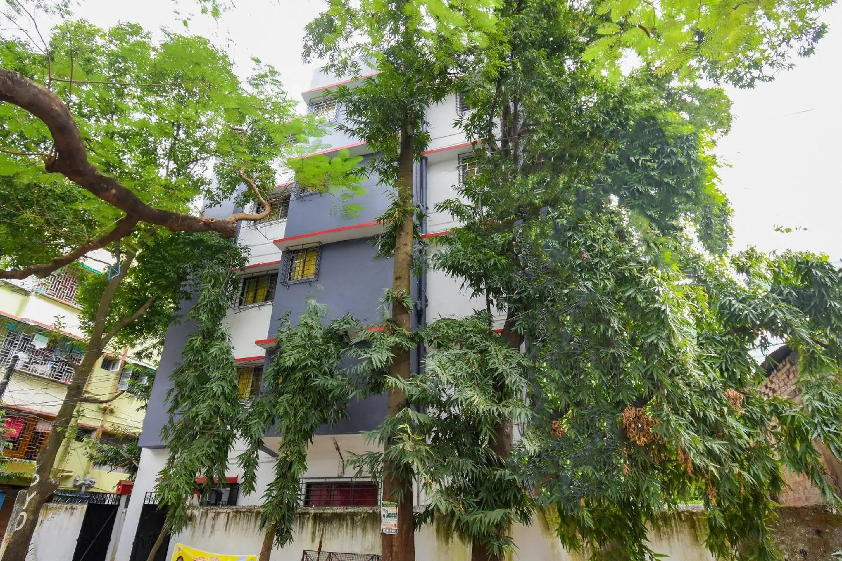 Facade/entrance in Super hotel O Adri 2 Facade/entrance in Super hotel O Adri 2