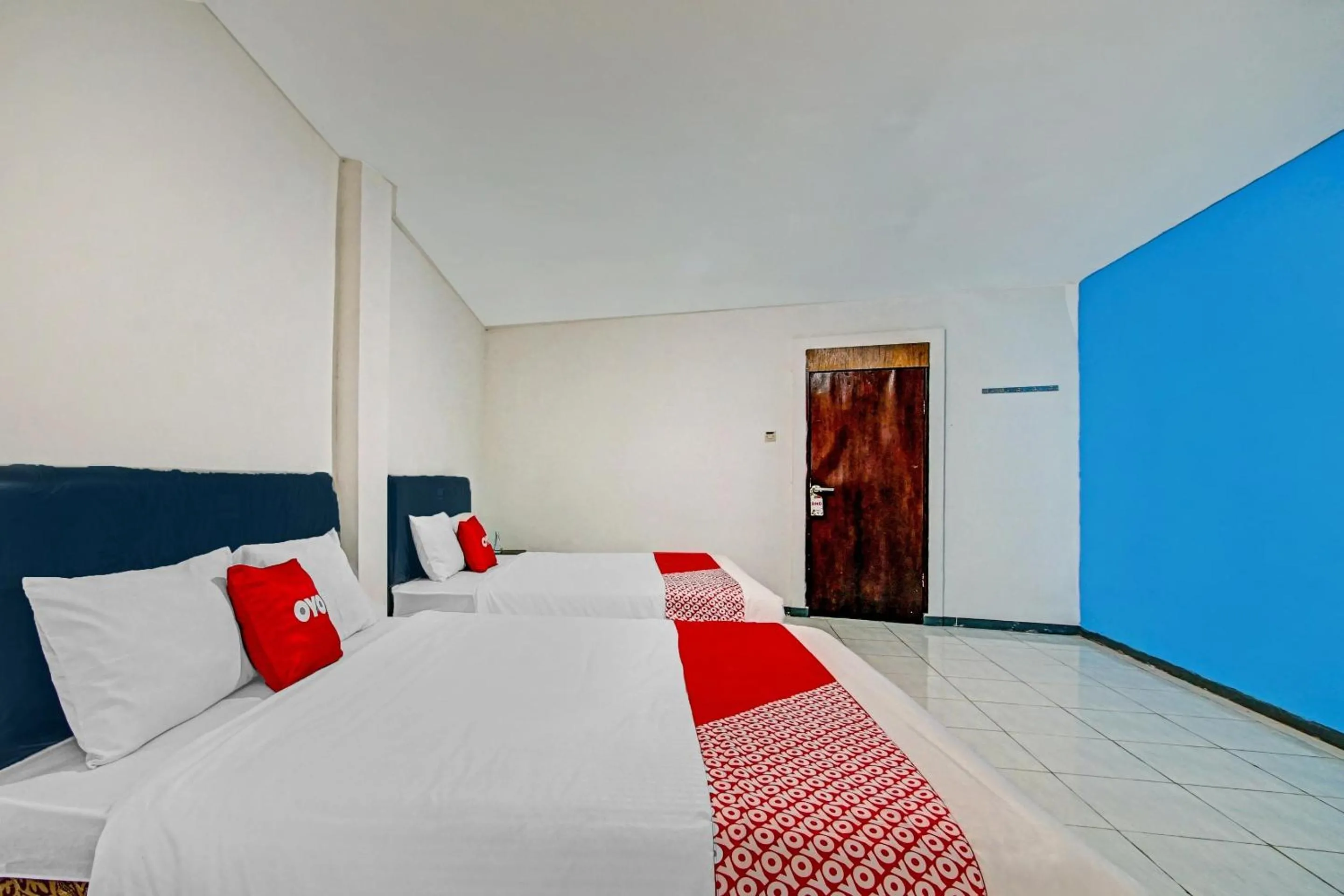 Bedroom, Bed in OYO Life 90071 Paralayang View