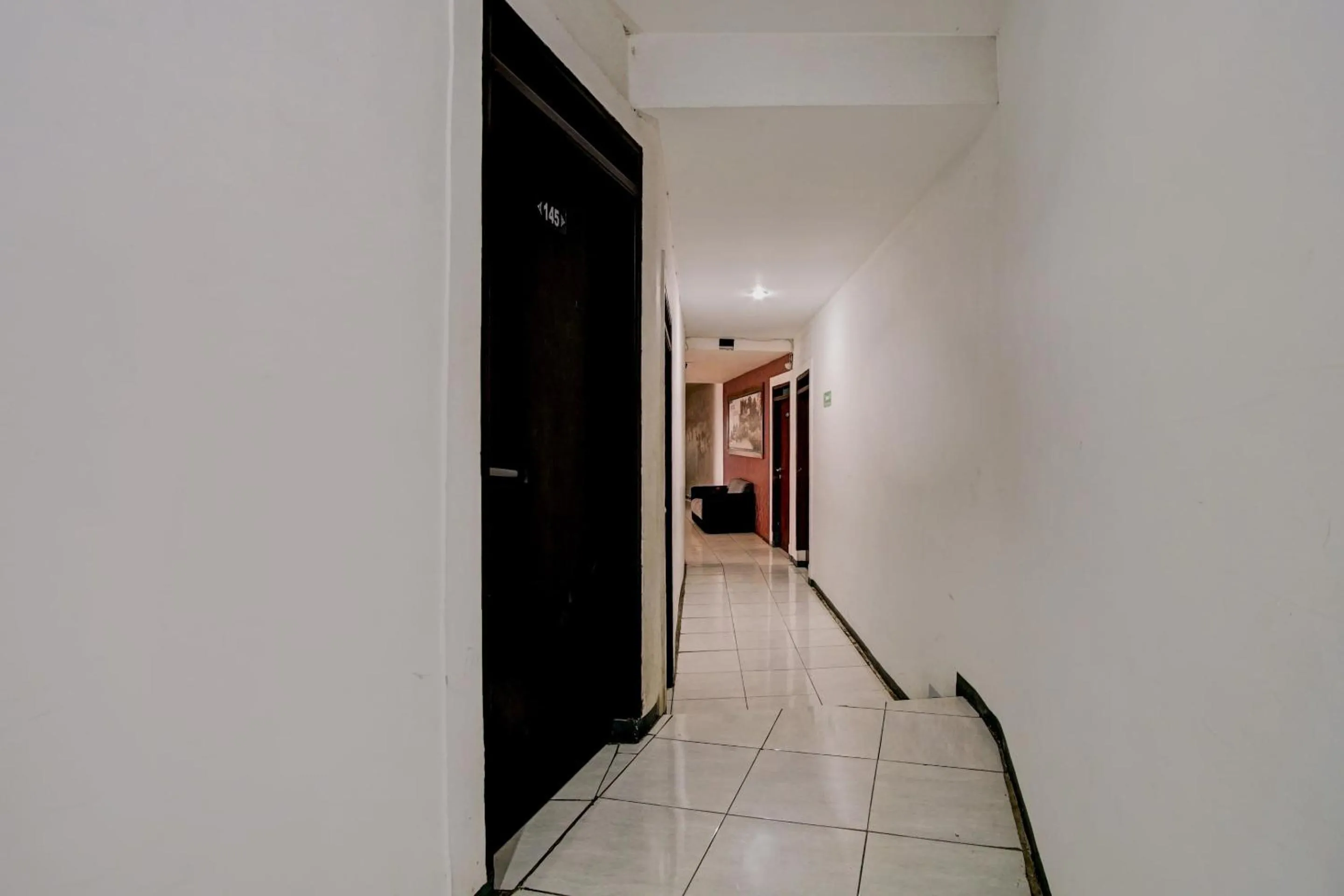 Lobby or reception in OYO Life 90071 Paralayang View