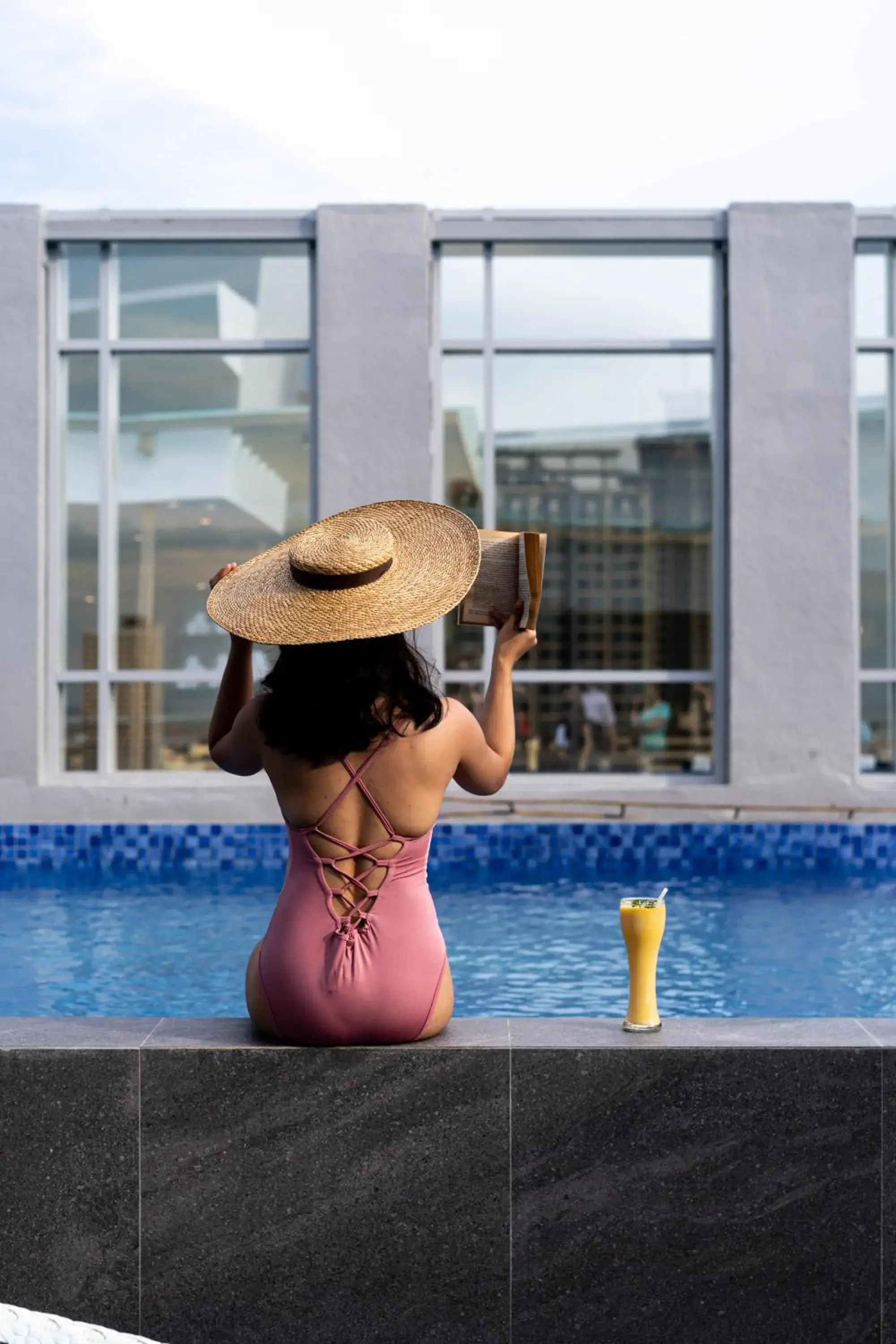 Swimming pool in Bayfront Hotel Cebu Capitol Site Swimming pool in Bayfront Hotel Cebu Capitol Site