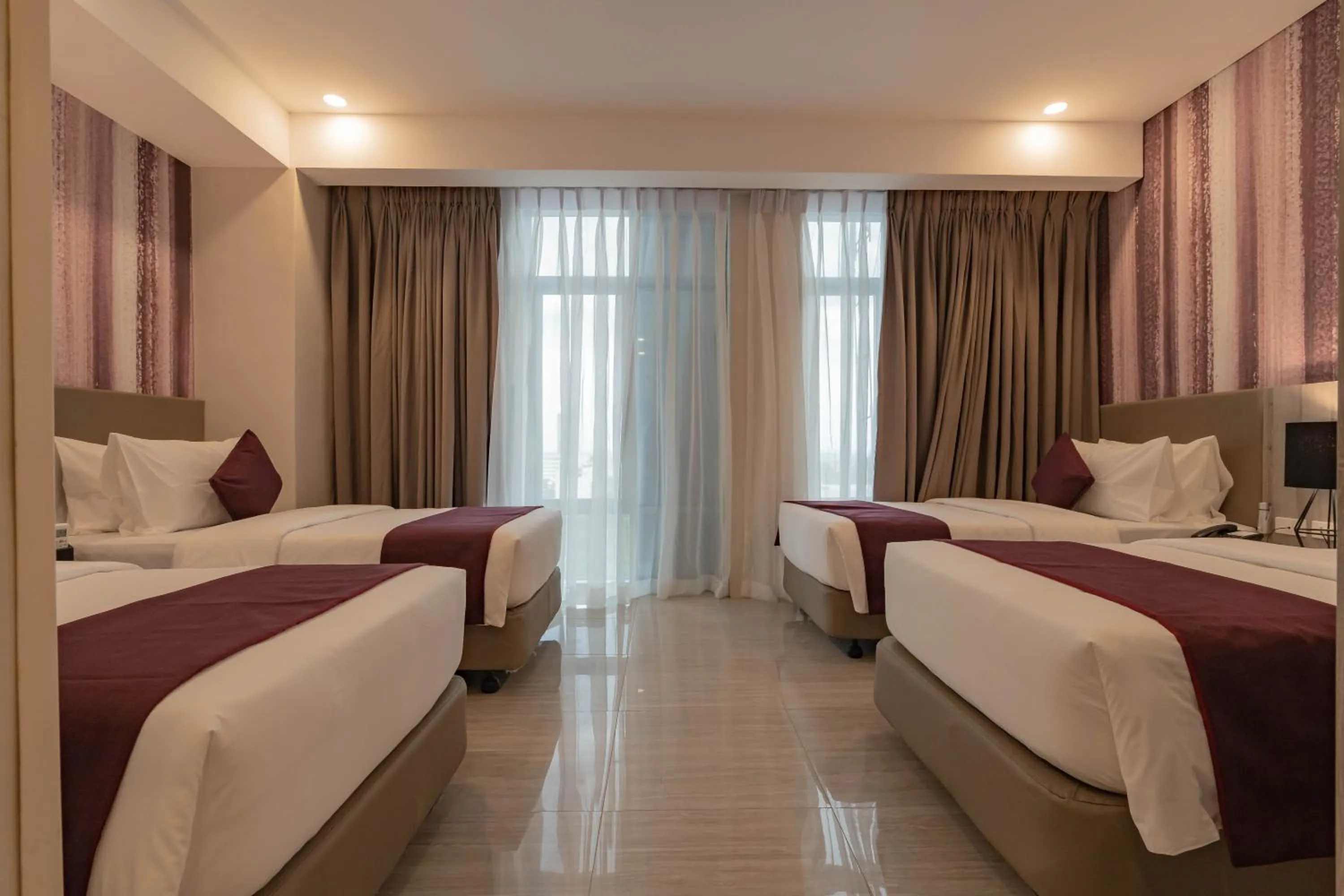 Bed in Bayfront Hotel Cebu Capitol Site