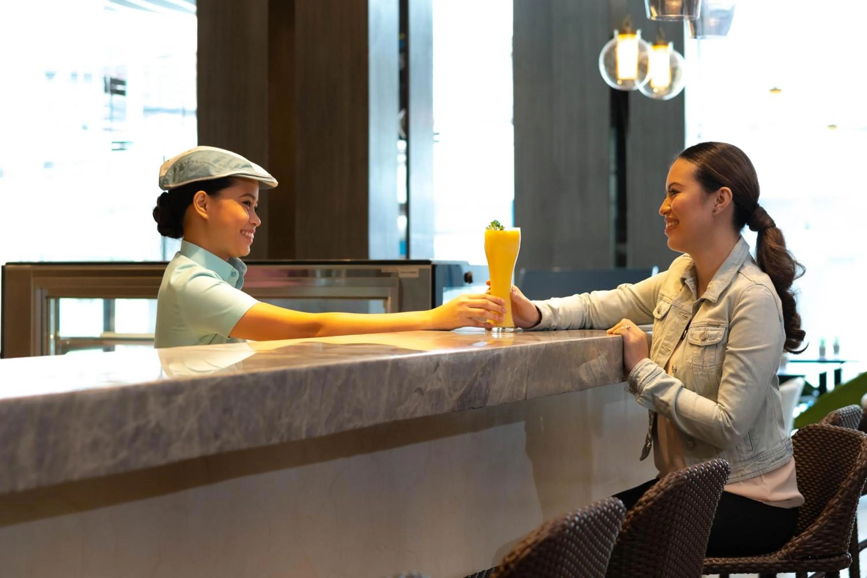 Restaurant/places to eat in Bayfront Hotel Cebu Capitol Site