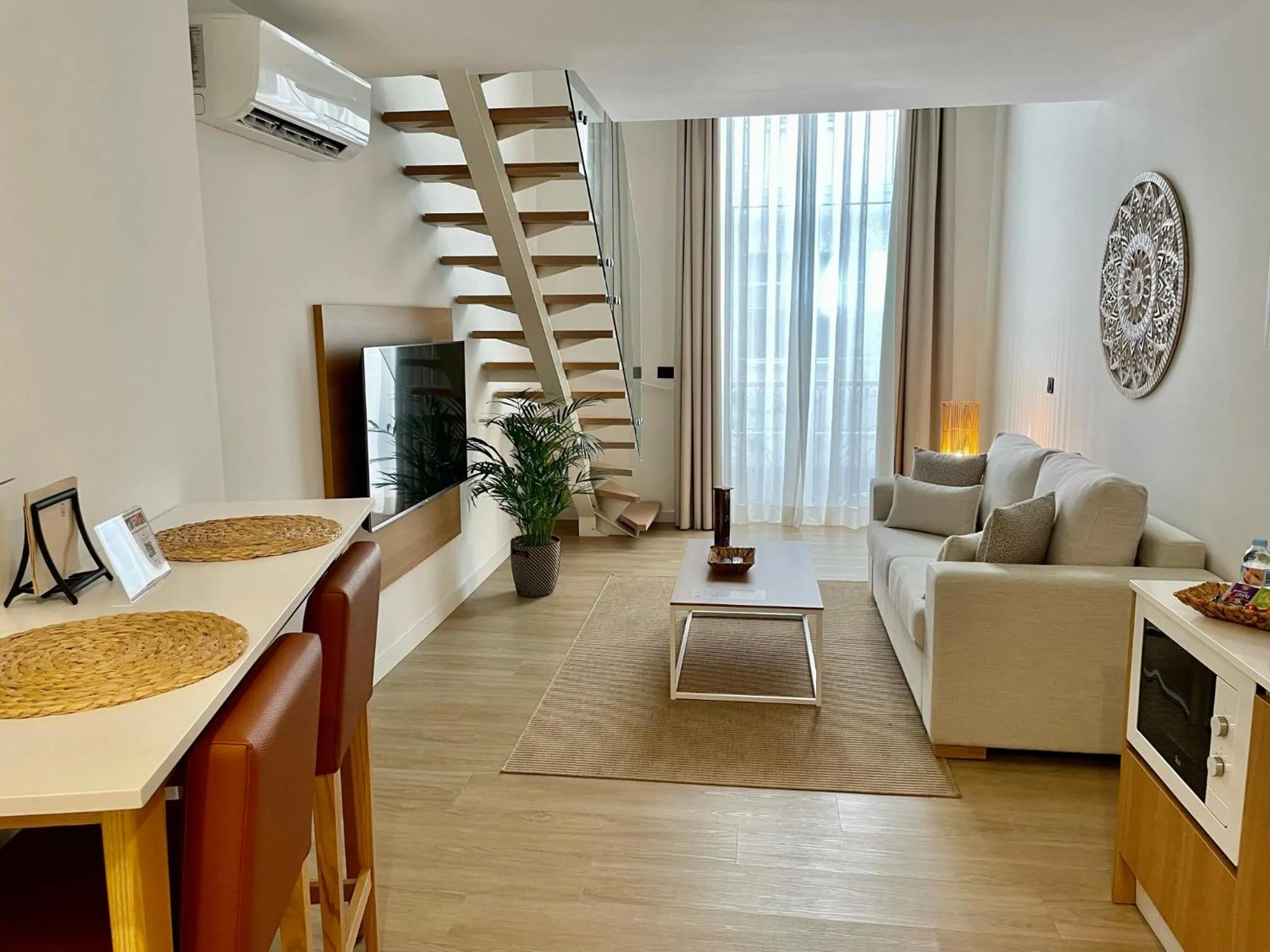 Living room in Hotel Emblemático Hi Suites