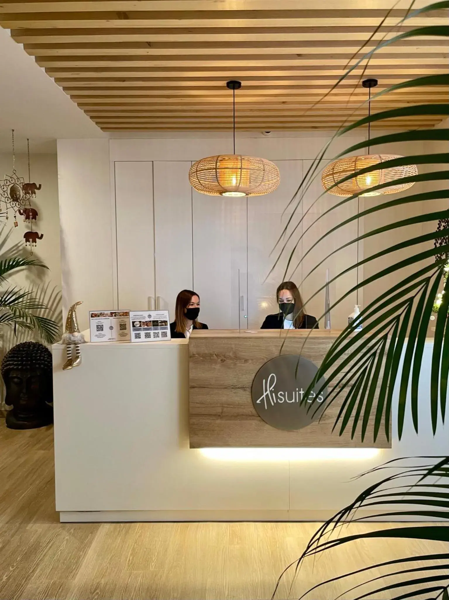 Lobby or reception in Hotel Emblemático Hi Suites Lobby or reception in Hotel Emblemático Hi Suites