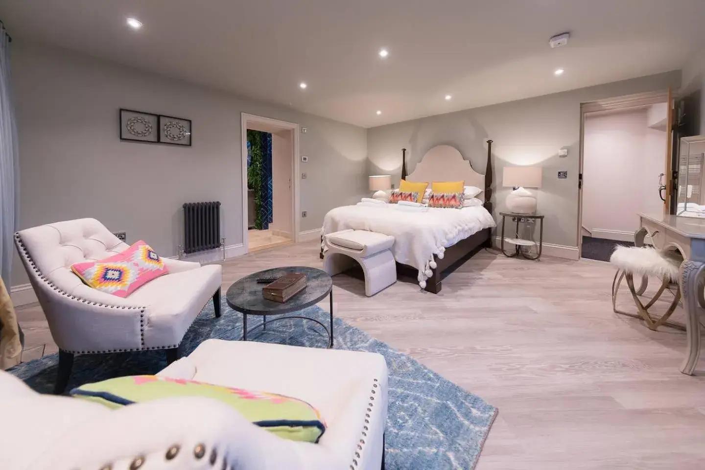 Farm Cottage Zara Suite - single occupancy in The Tempus at Charlton Hall Estate Farm Cottage Zara Suite - single occupancy in The Tempus at Charlton Hall Estate