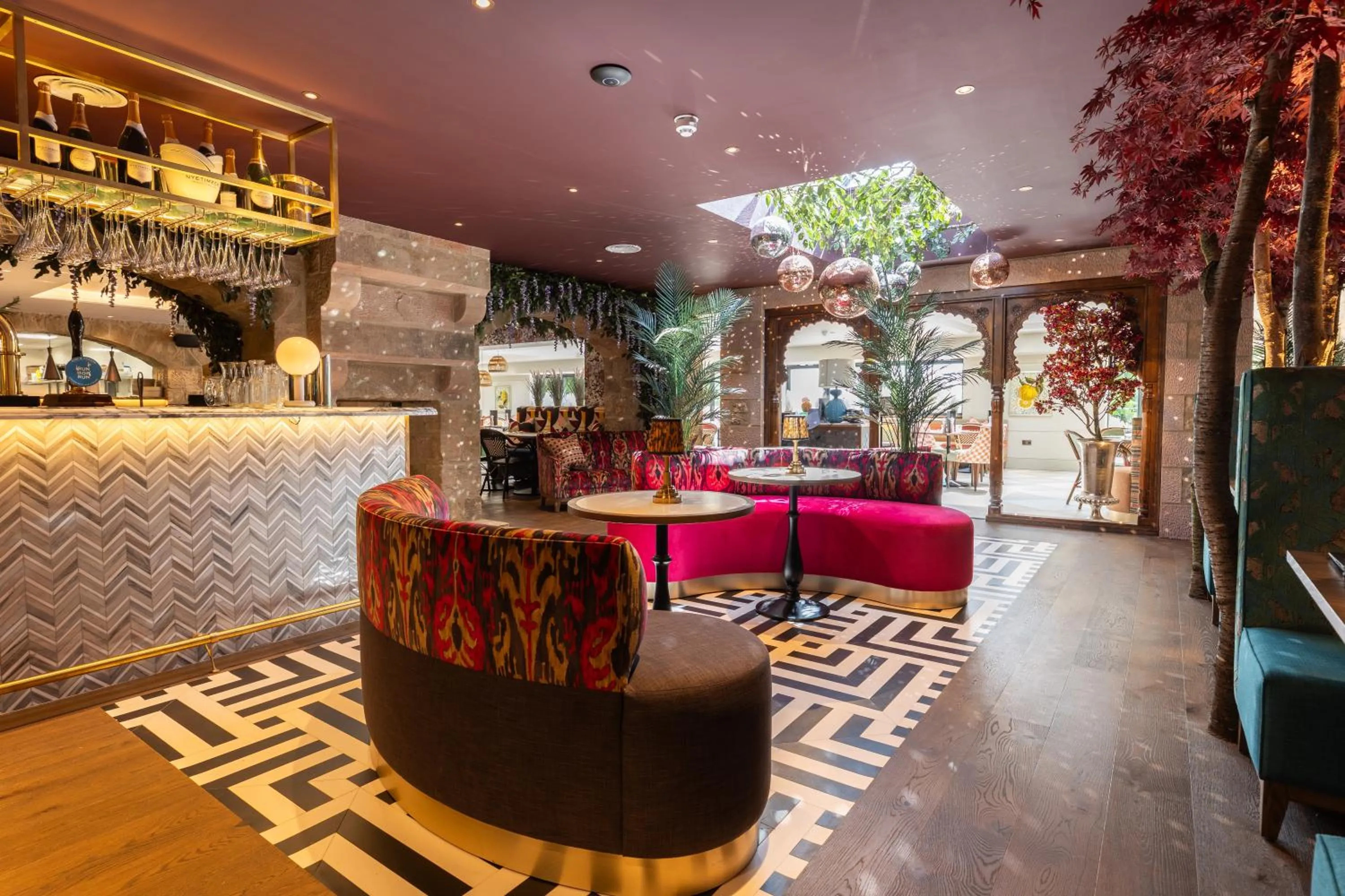 Restaurant/places to eat in The Tempus at Charlton Hall Estate