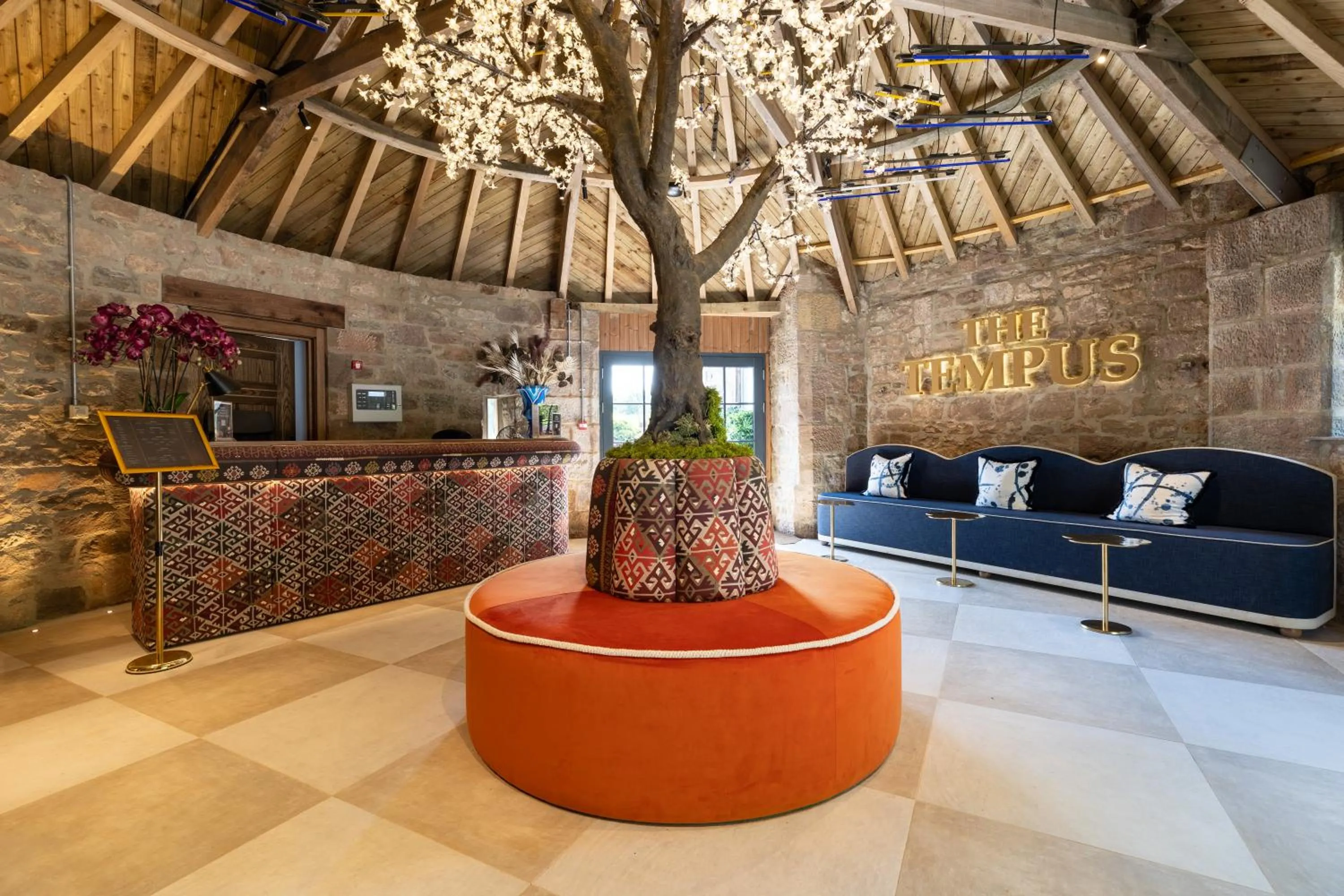 Lobby or reception in The Tempus at Charlton Hall Estate