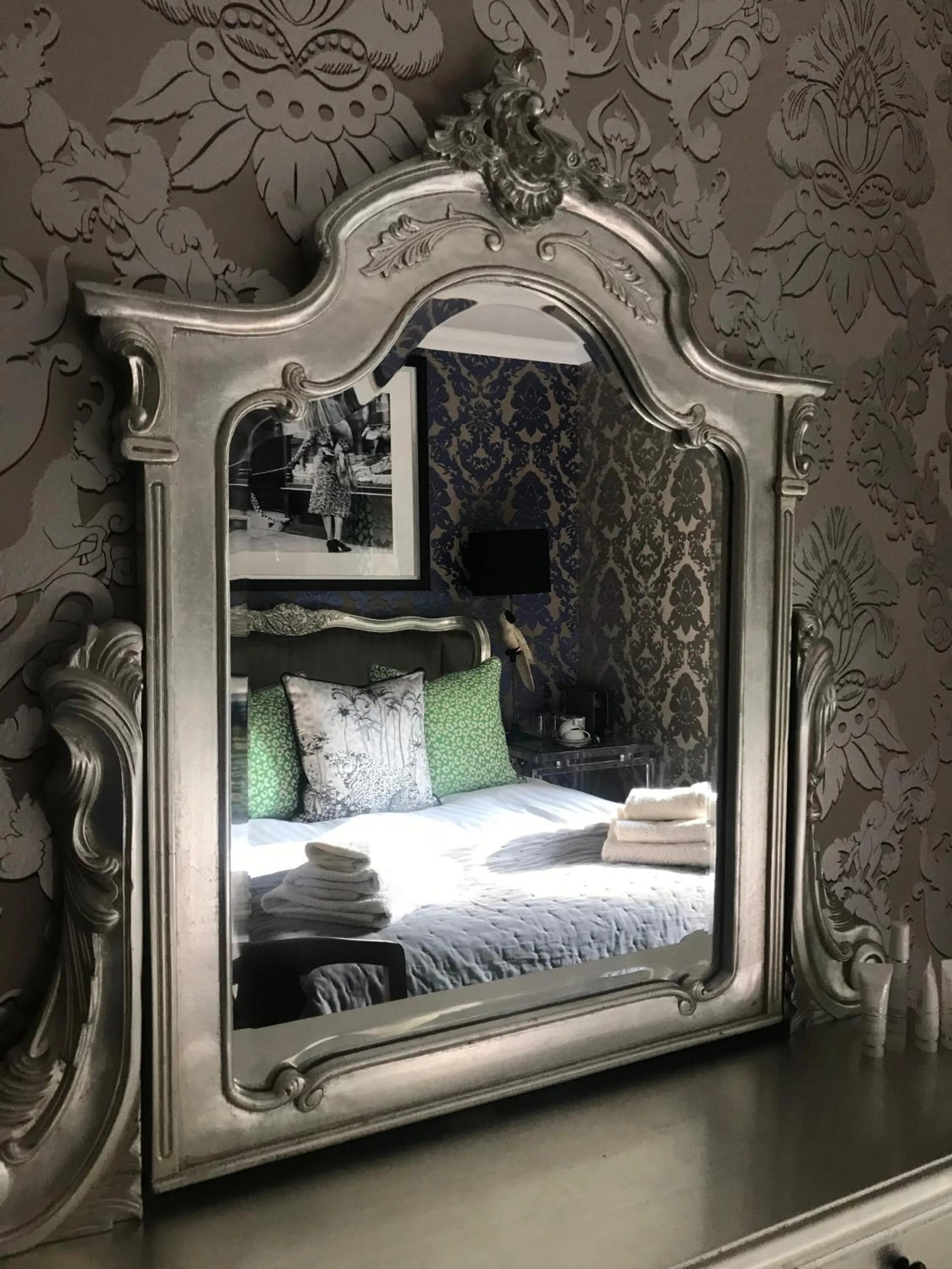 Bedroom, Bed in The Tempus at Charlton Hall Estate