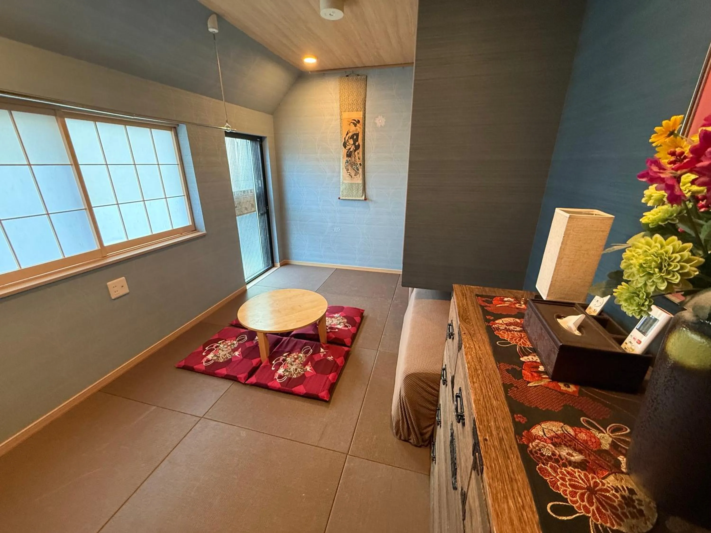 Photo of the whole room, Bed in Eternity APARTMENT HOTEL SHINAGAWA