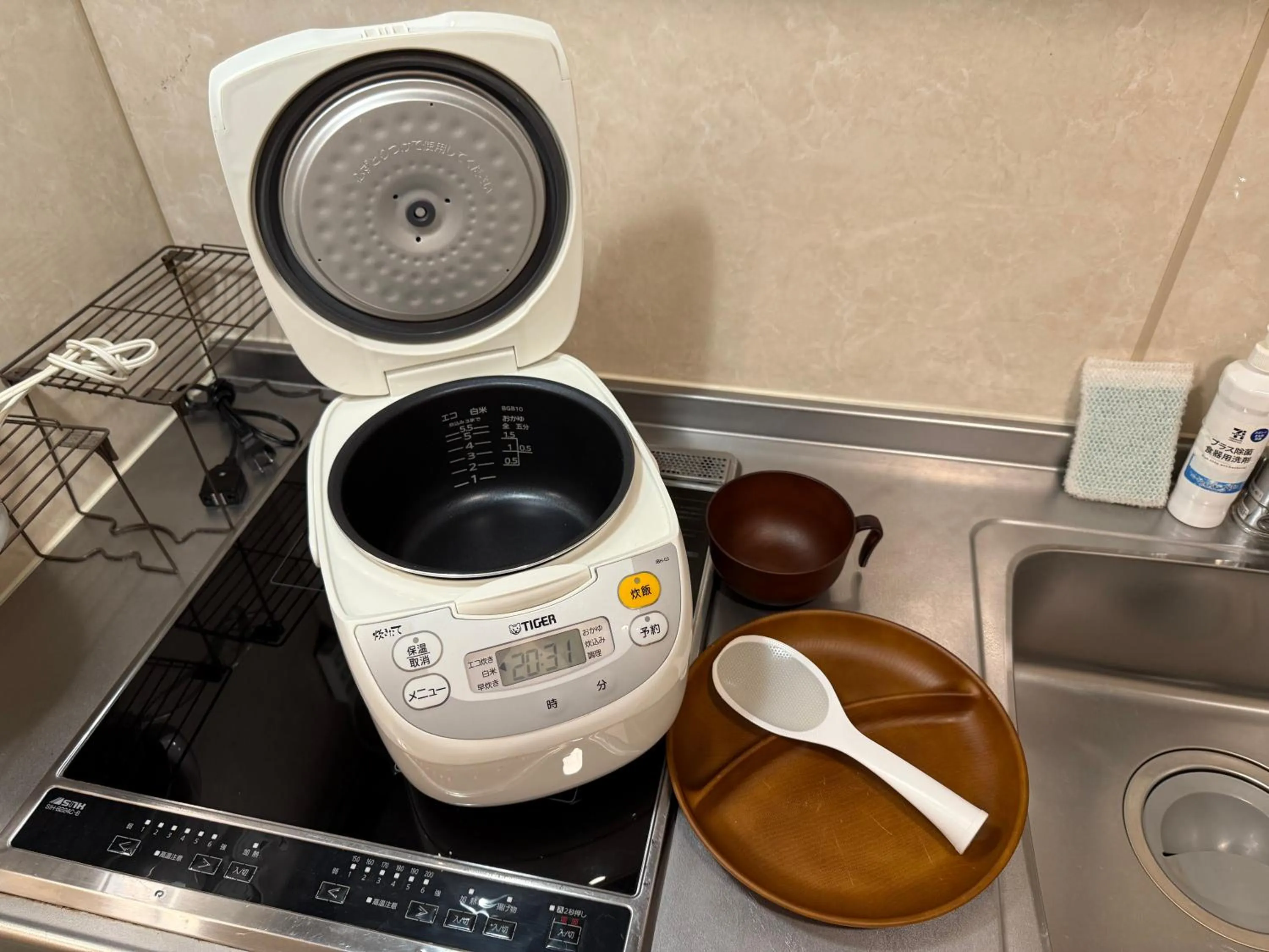 Kitchen or kitchenette in Eternity APARTMENT HOTEL SHINAGAWA