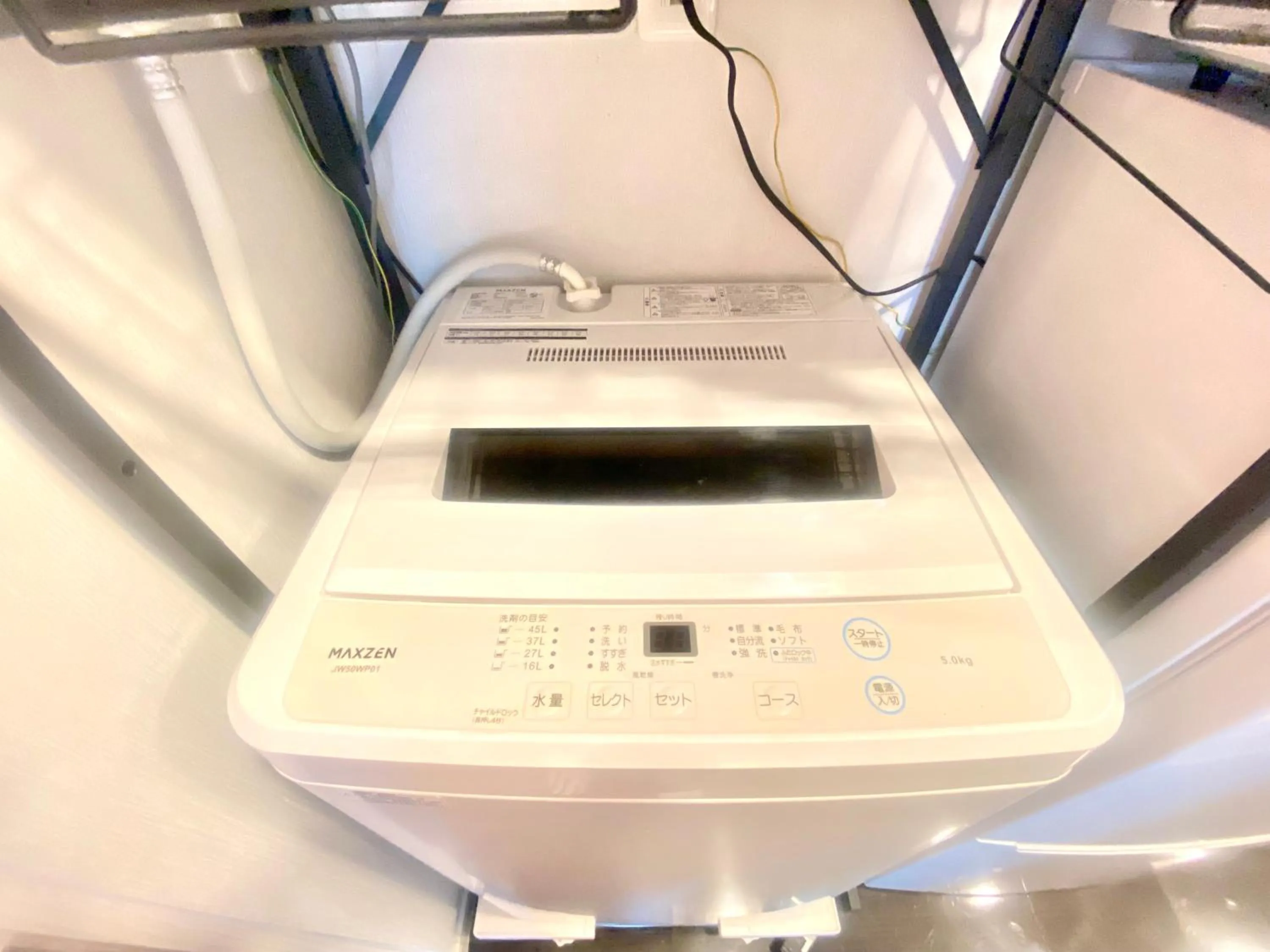 washing machine in Eternity APARTMENT HOTEL SHINAGAWA