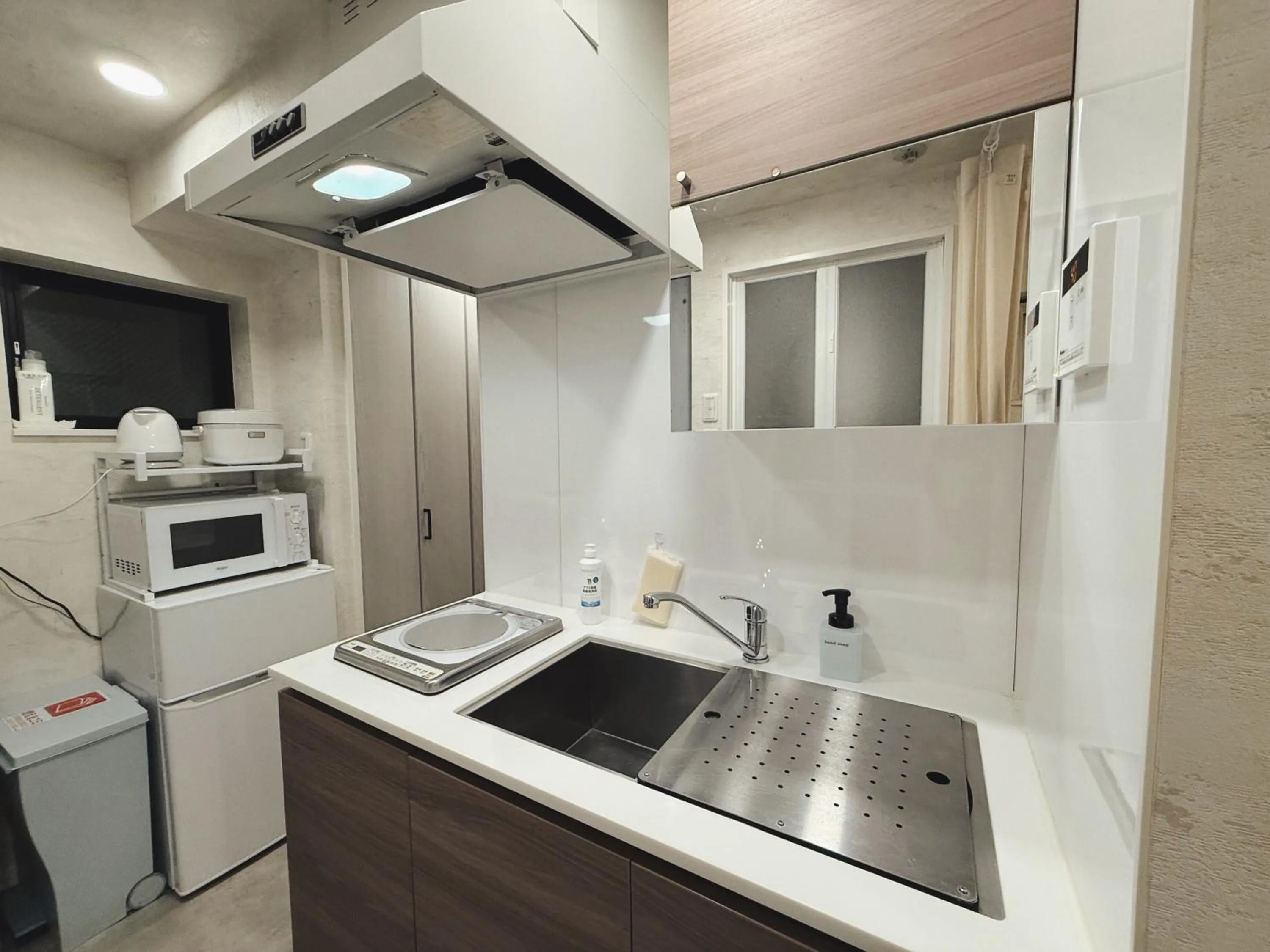 Kitchen or kitchenette in Eternity APARTMENT HOTEL SHINAGAWA
