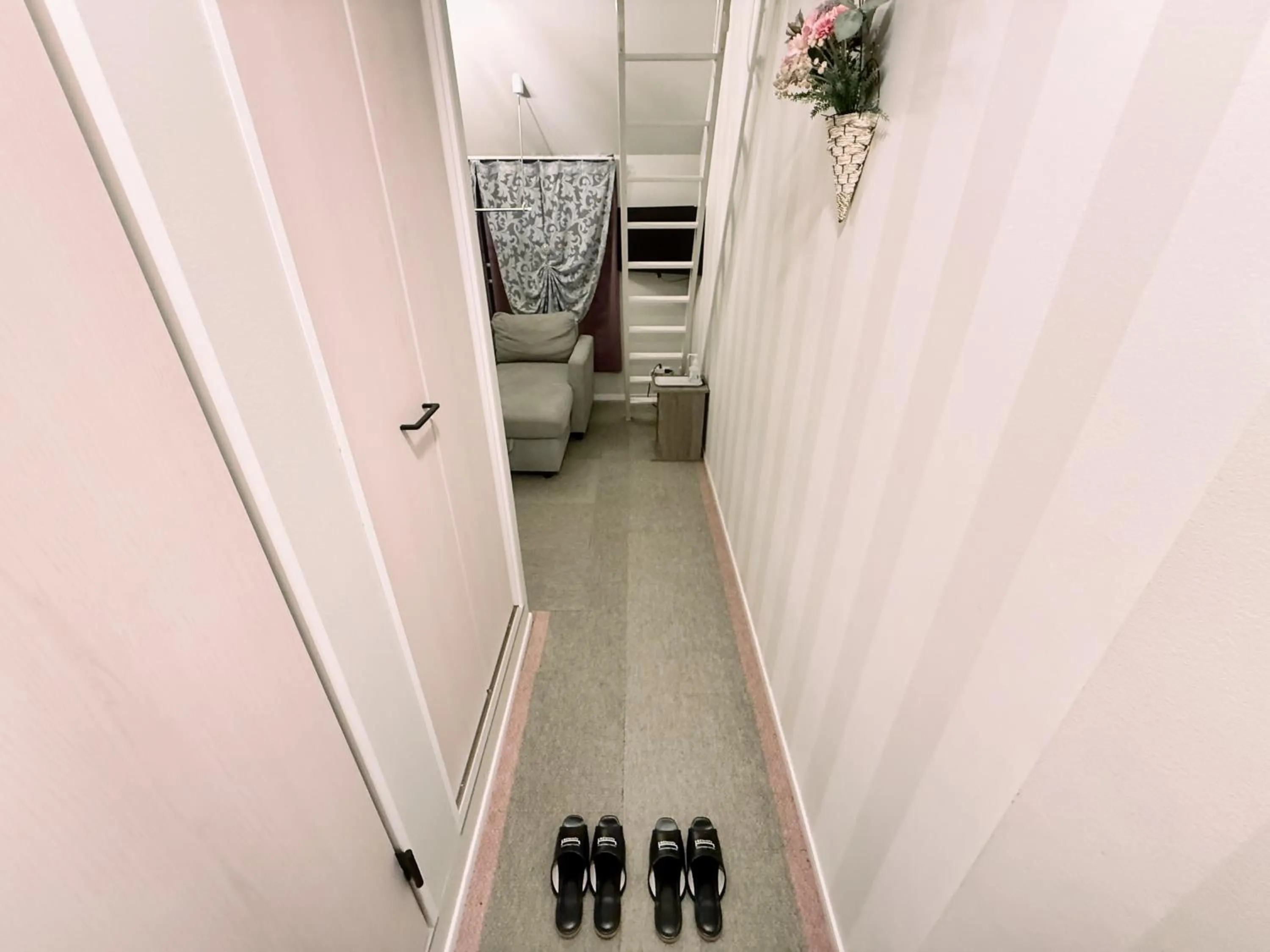 Facade/entrance in Eternity APARTMENT HOTEL SHINAGAWA