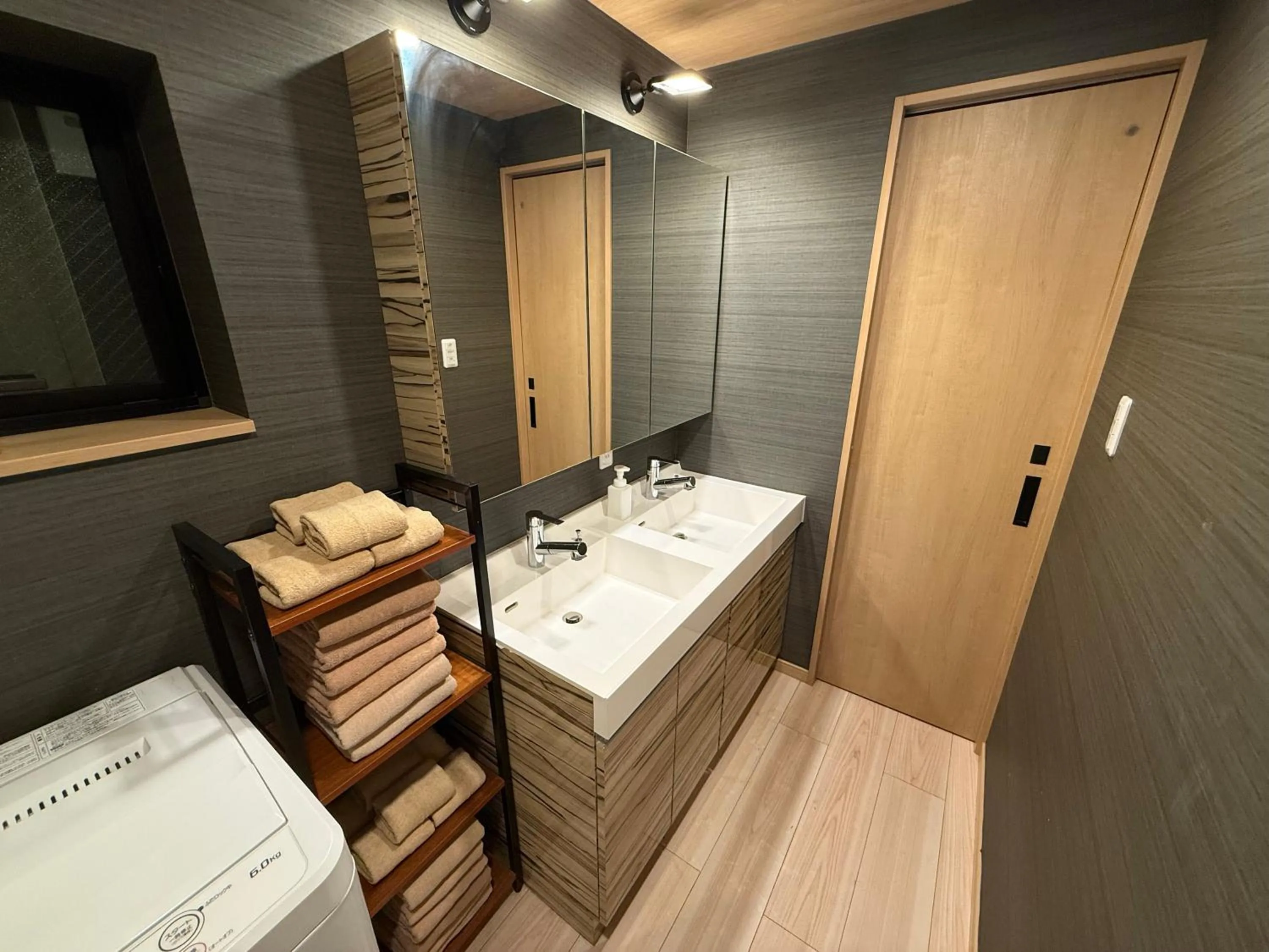 Bathroom in Eternity APARTMENT HOTEL SHINAGAWA