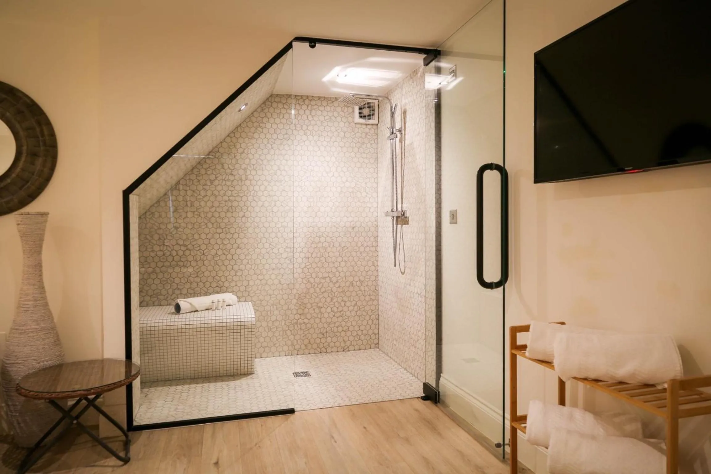 Shower in The Hotel Chester