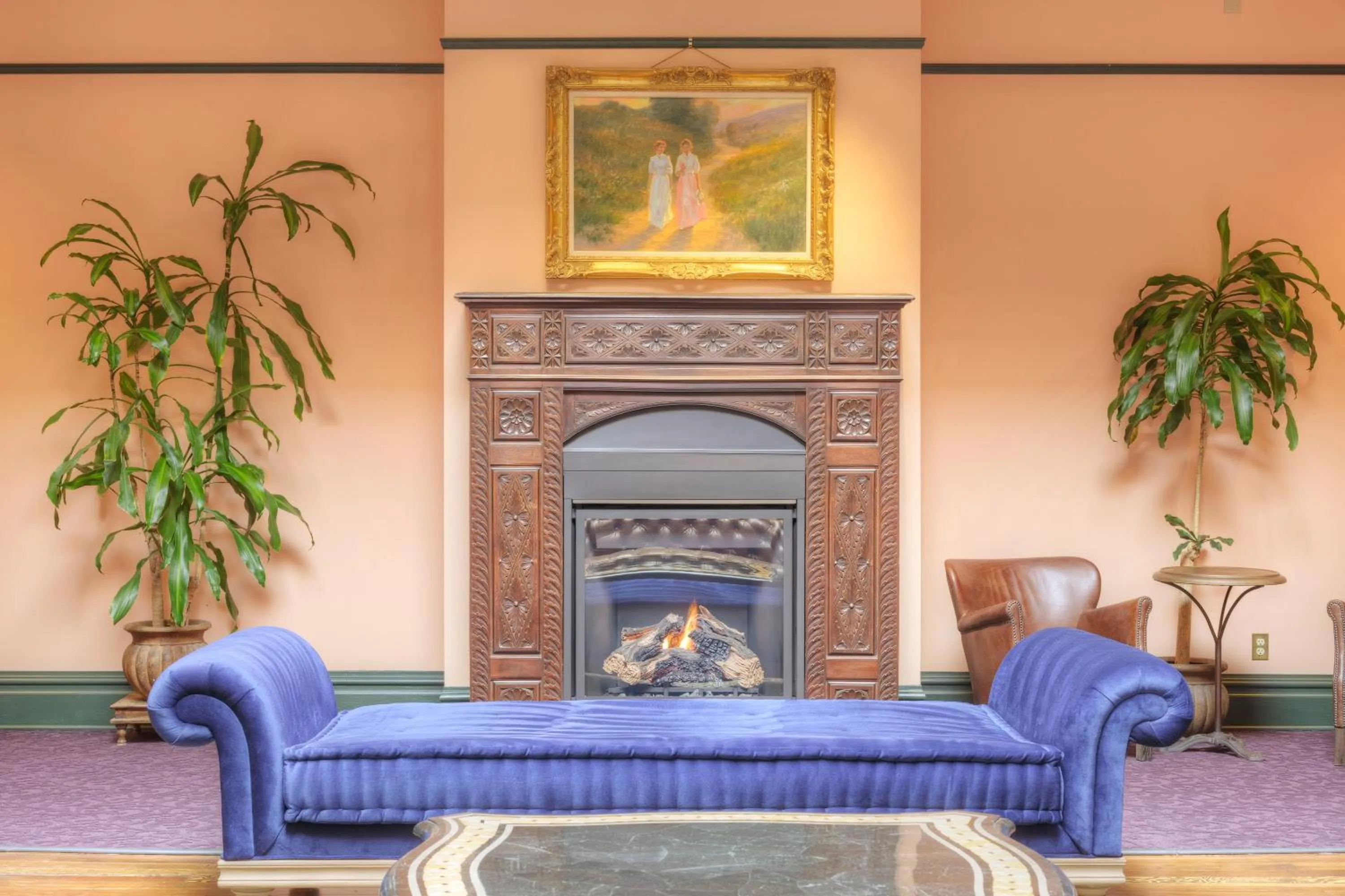 Decorative detail in Montvale Hotel