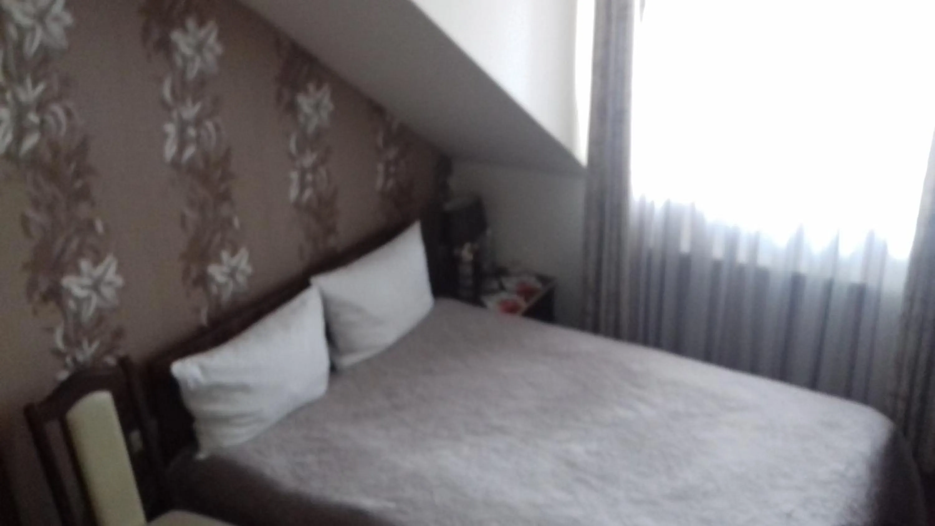 Bedroom, Bed in Prymus