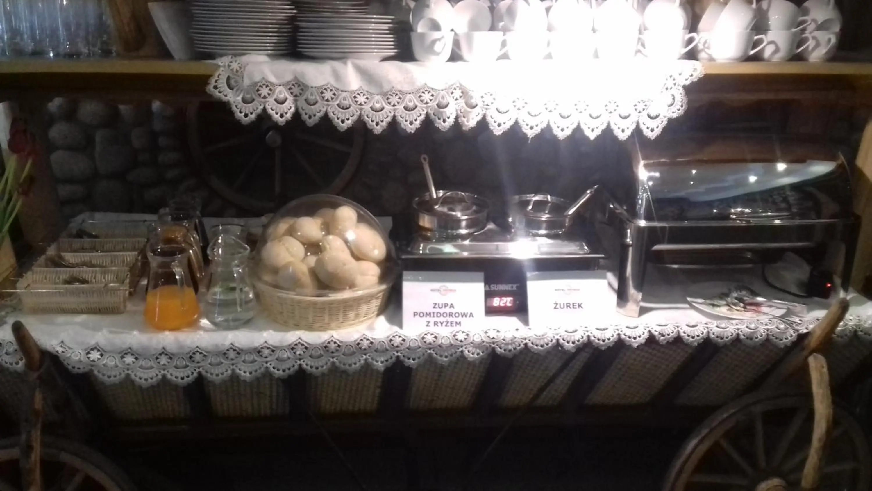 Buffet breakfast in Prymus