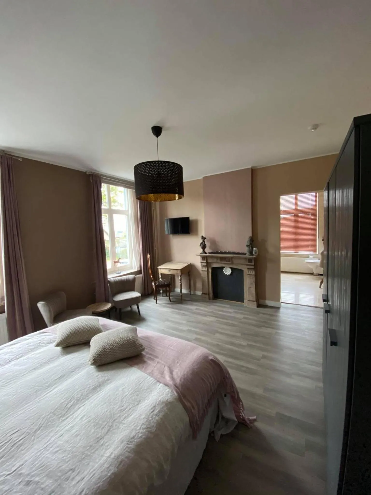 Bed in B&B Het Doctershoes