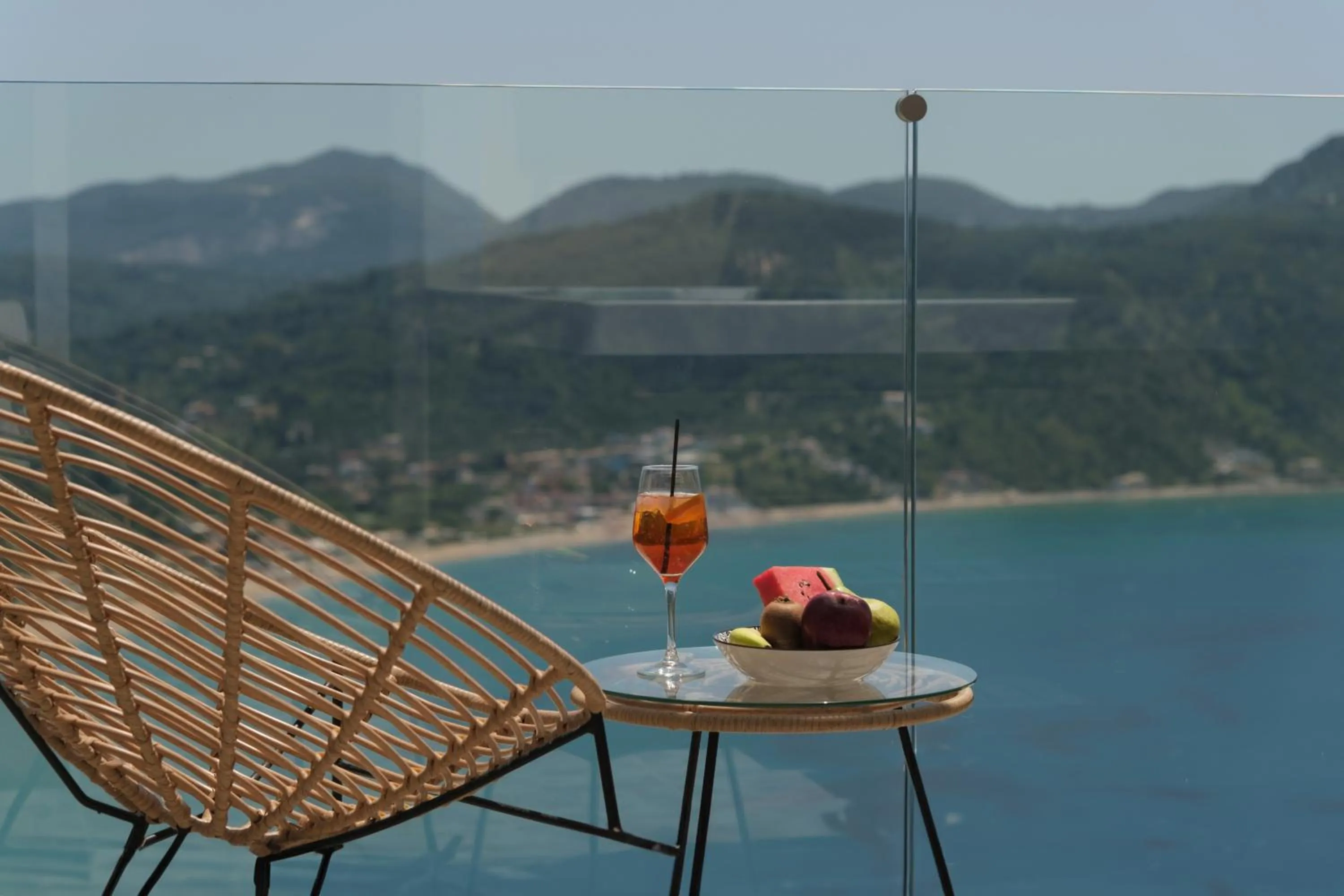 Location in Zeus Throne Suites