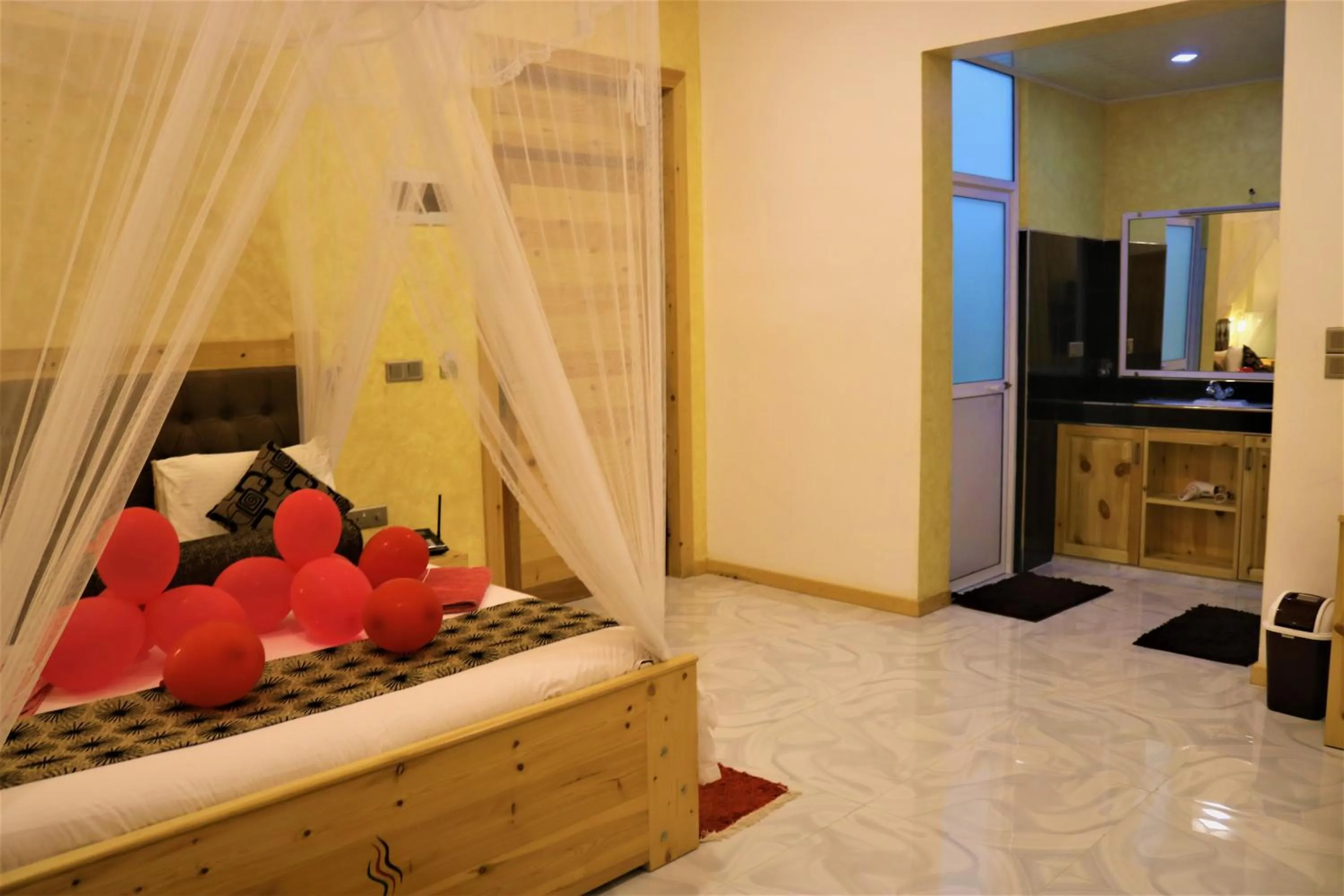 Photo of the whole room in Hotel Ella`s Edge