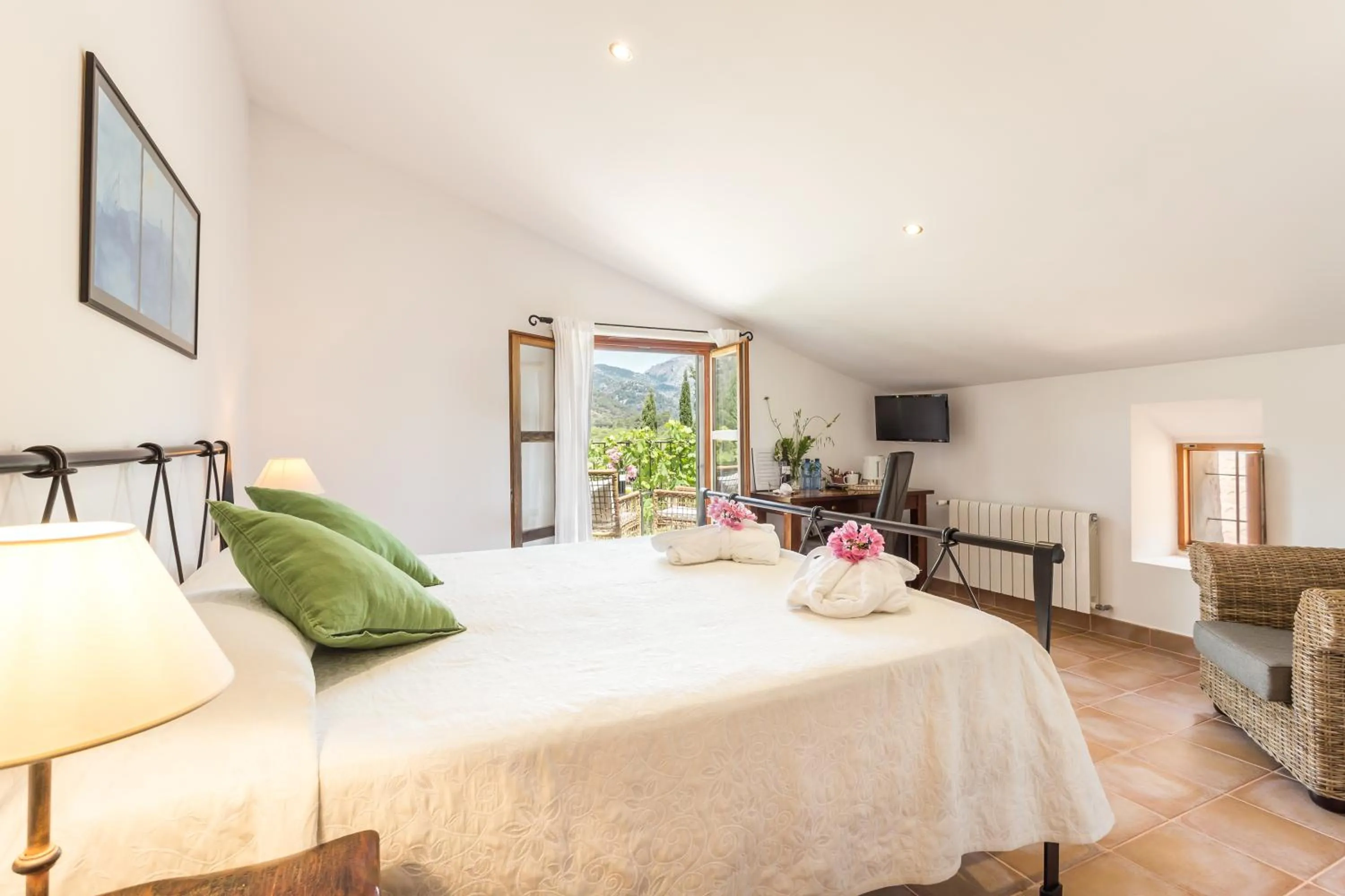 Photo of the whole room, Bed in Finca Son Ametler