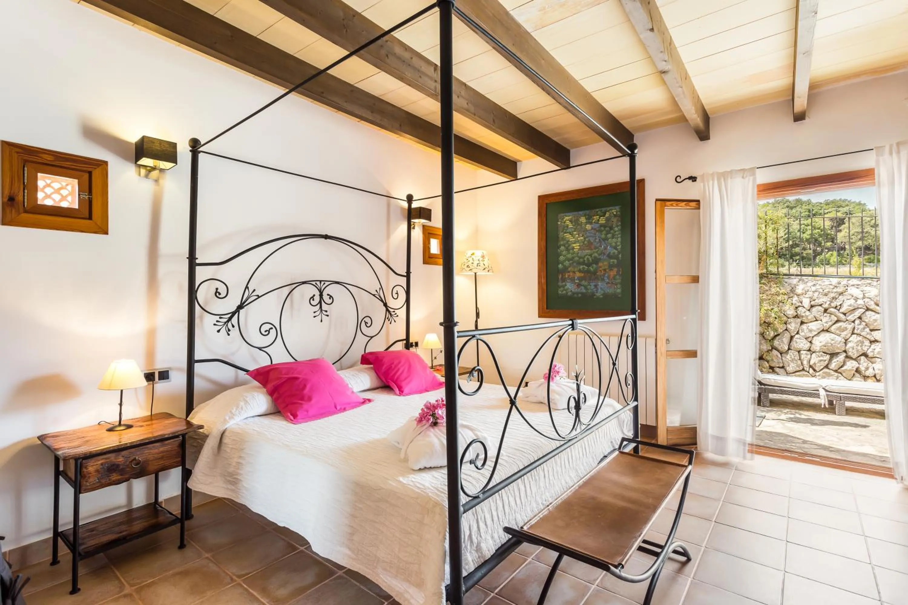 Photo of the whole room, Bed in Finca Son Ametler