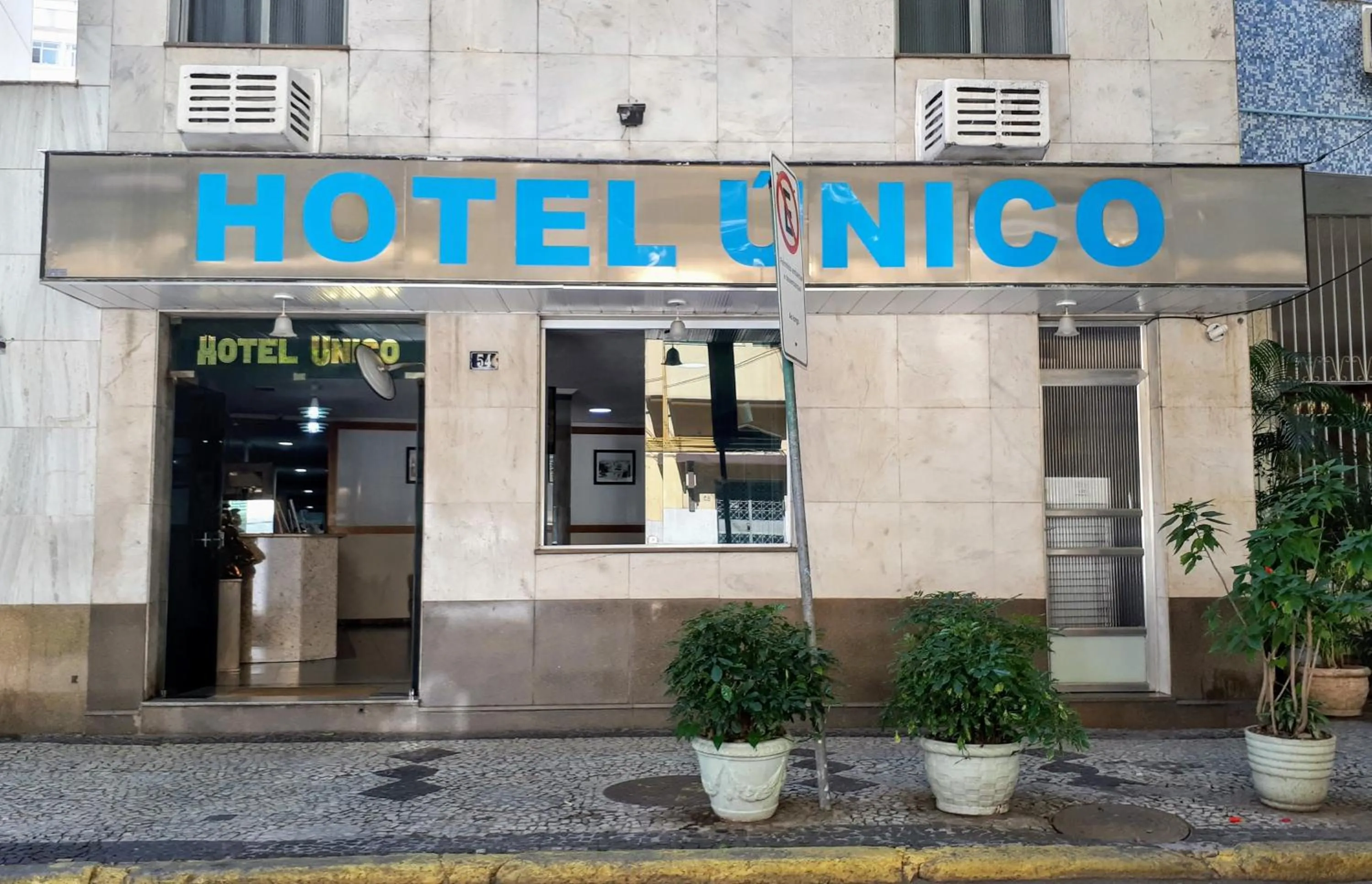 Facade/entrance in Hotel Único