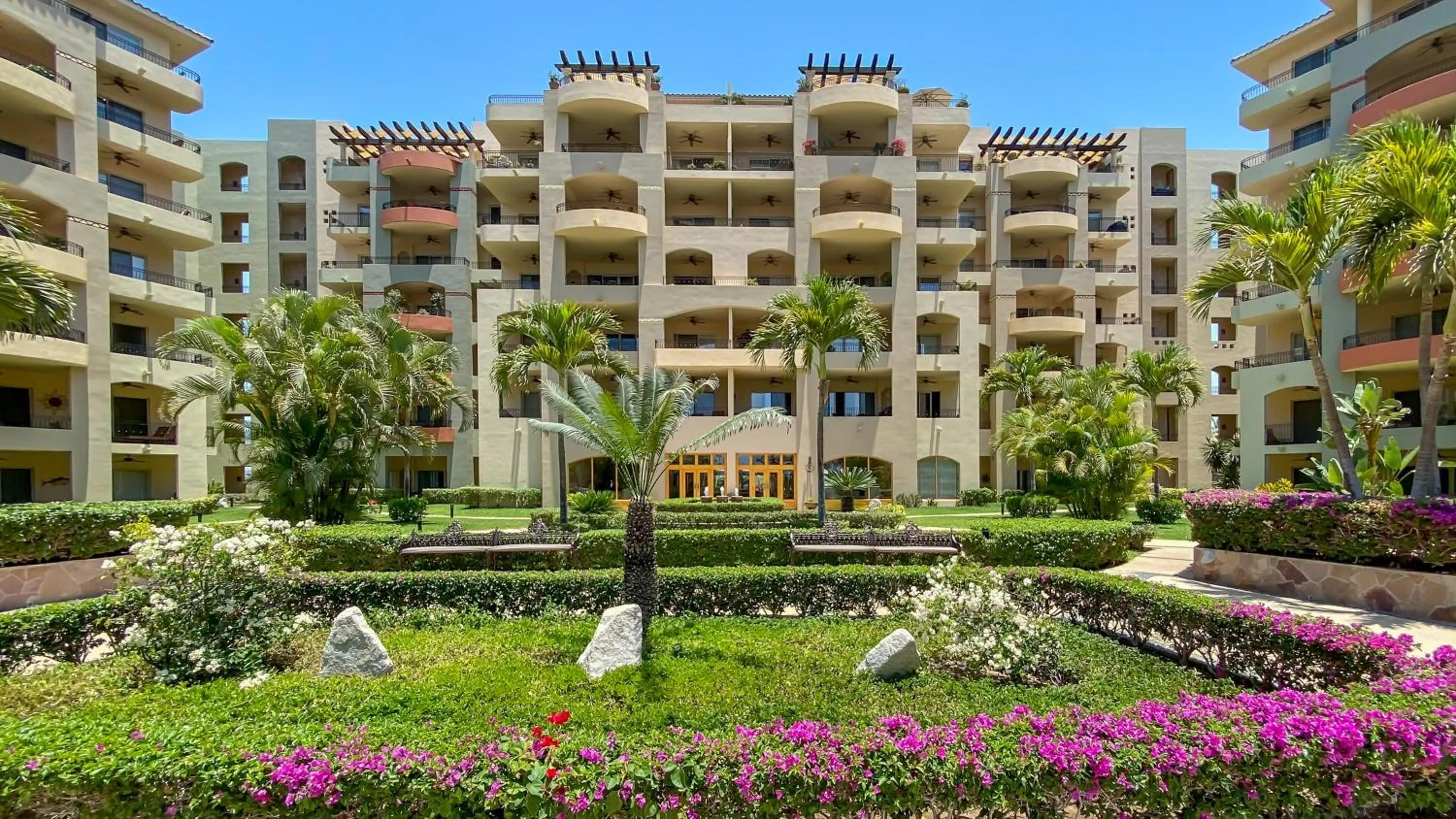 Garden view in Villa La Estancia - Medano Beach Villas