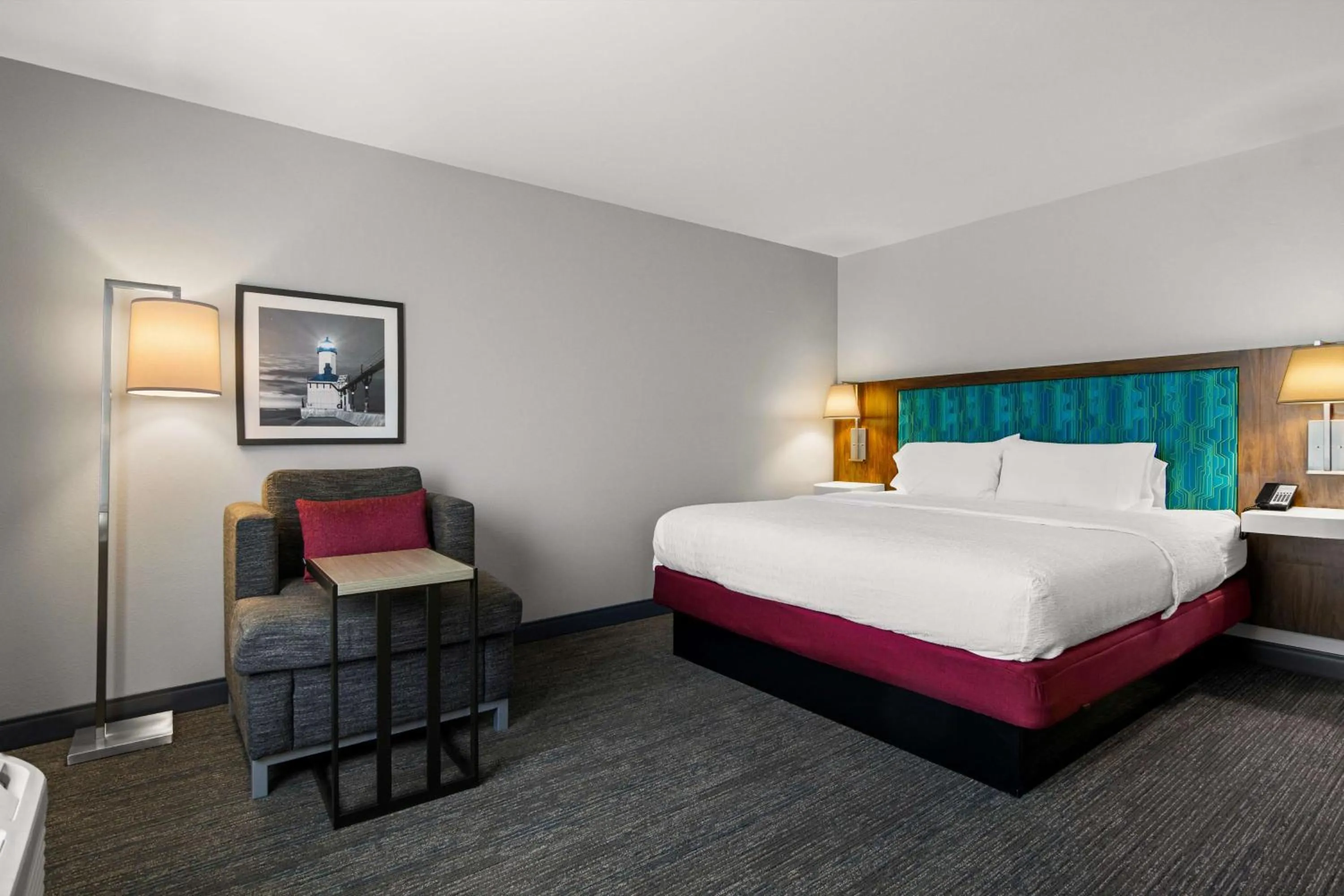 Bed in Hampton Inn & Suites Schererville