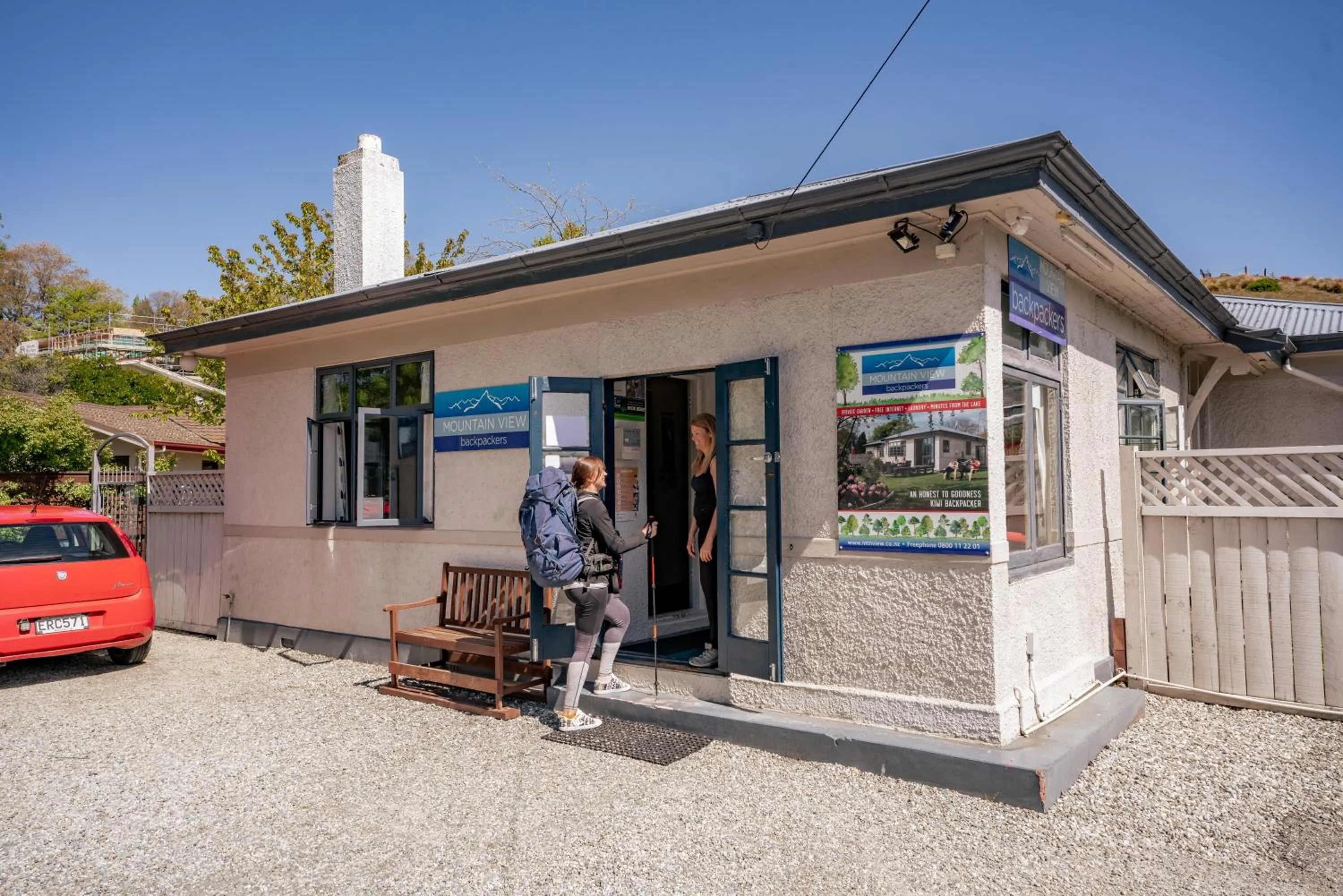 Property building in Mountain View Backpackers