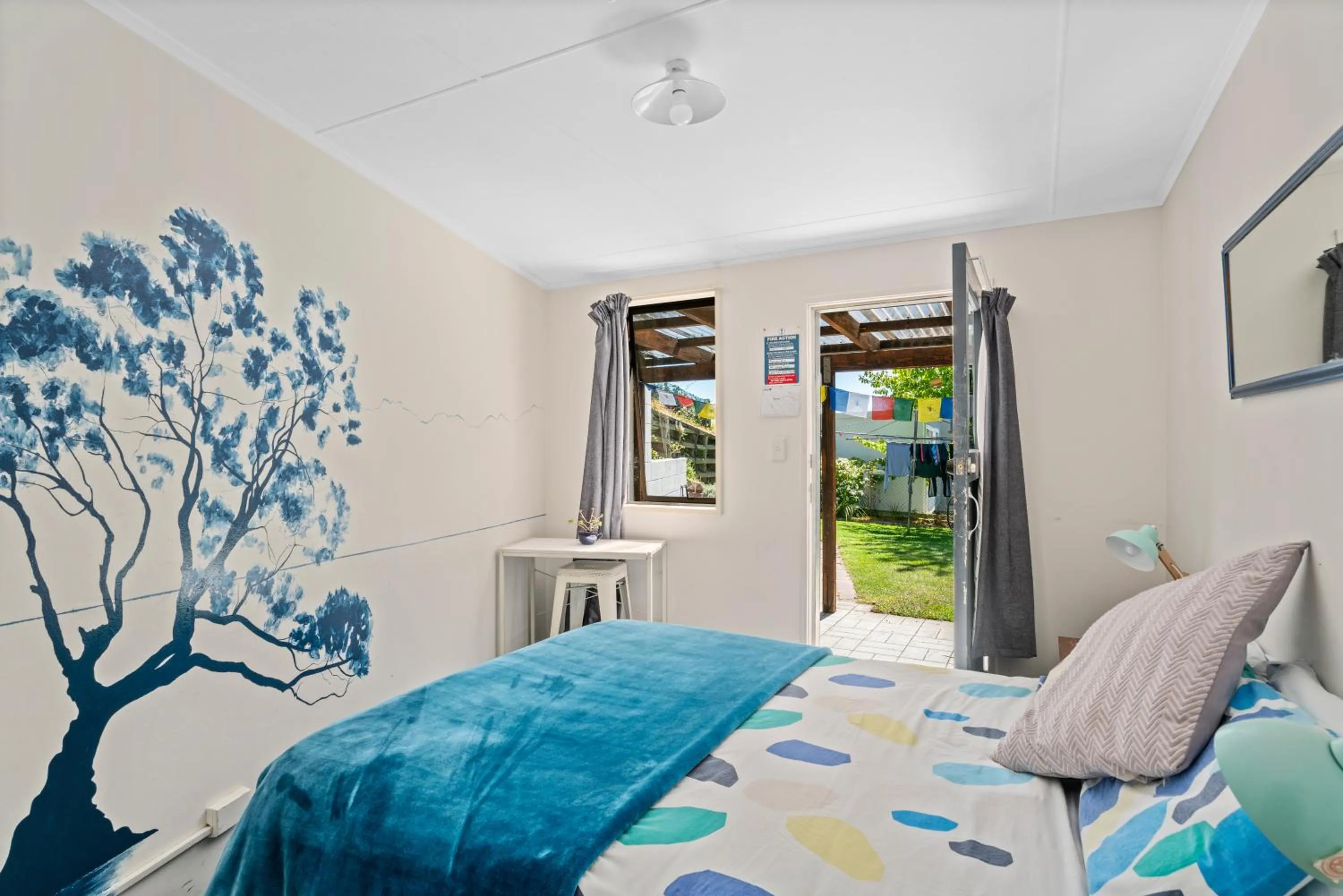 Bed in Mountain View Backpackers