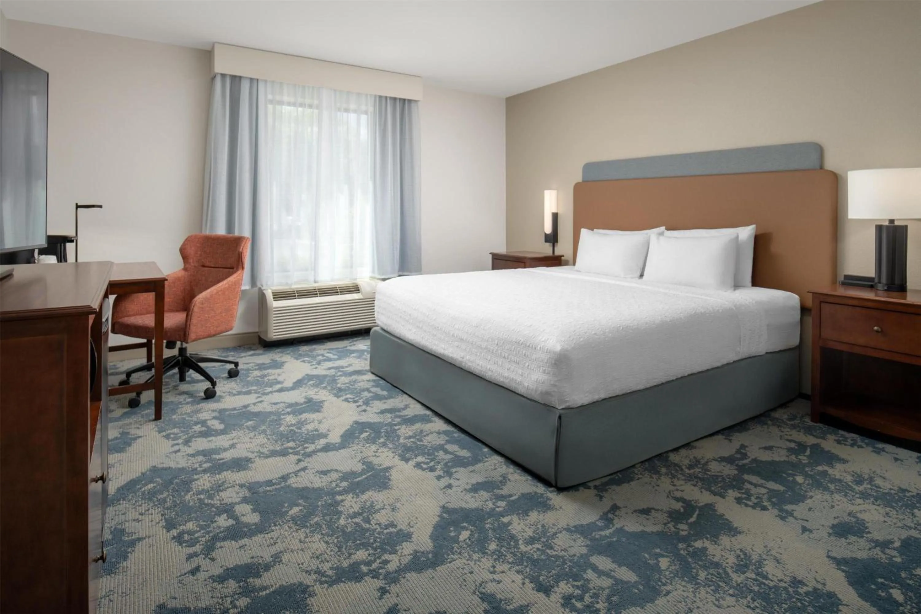 Bed in Hampton Inn Kimball